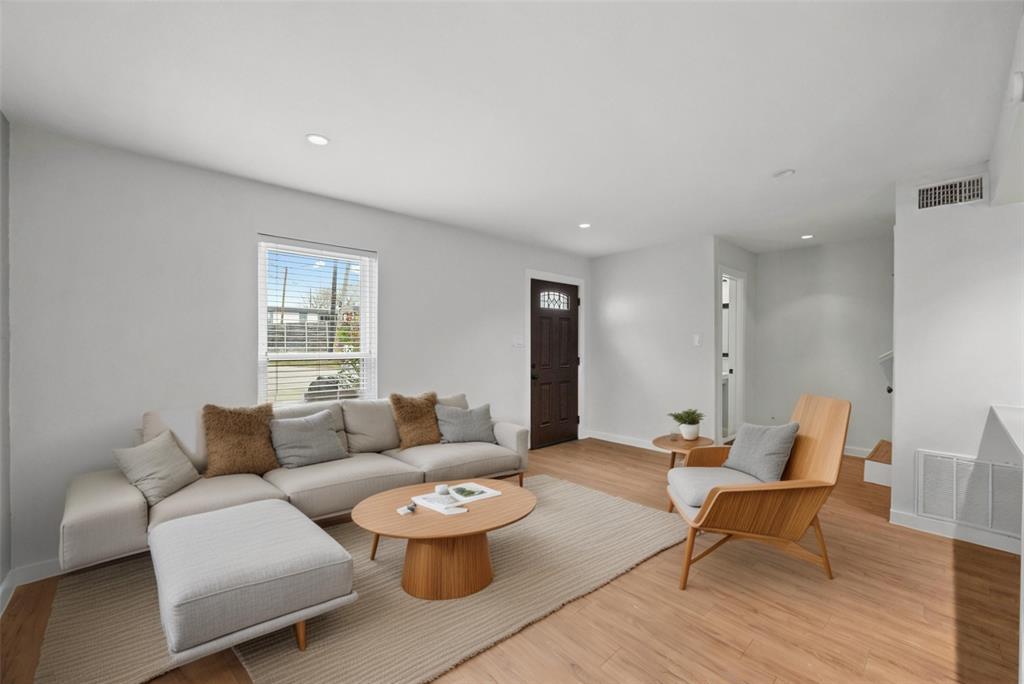 3500 Alpine CIR # 2