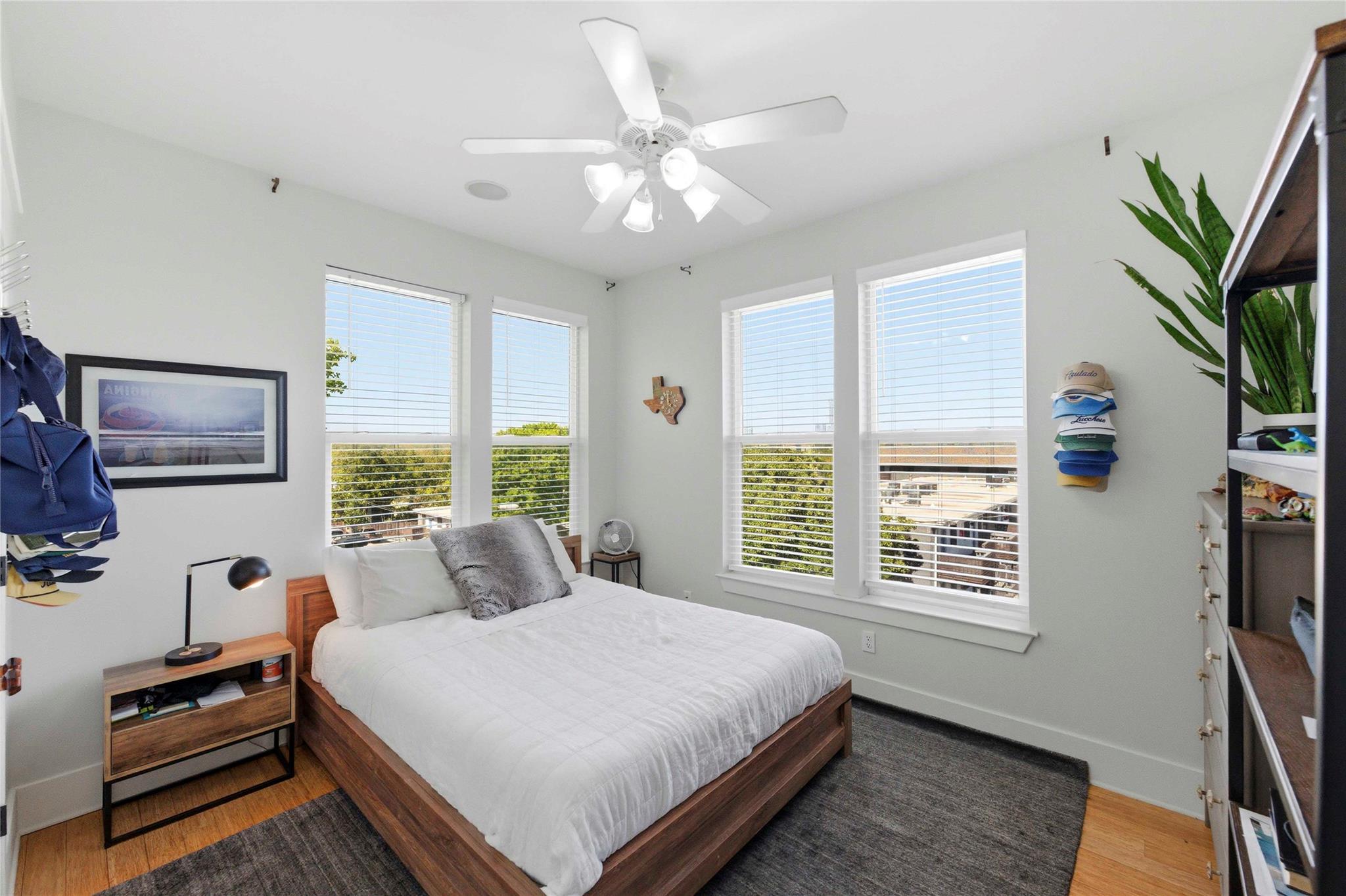 2128 Sage Creek LOOP