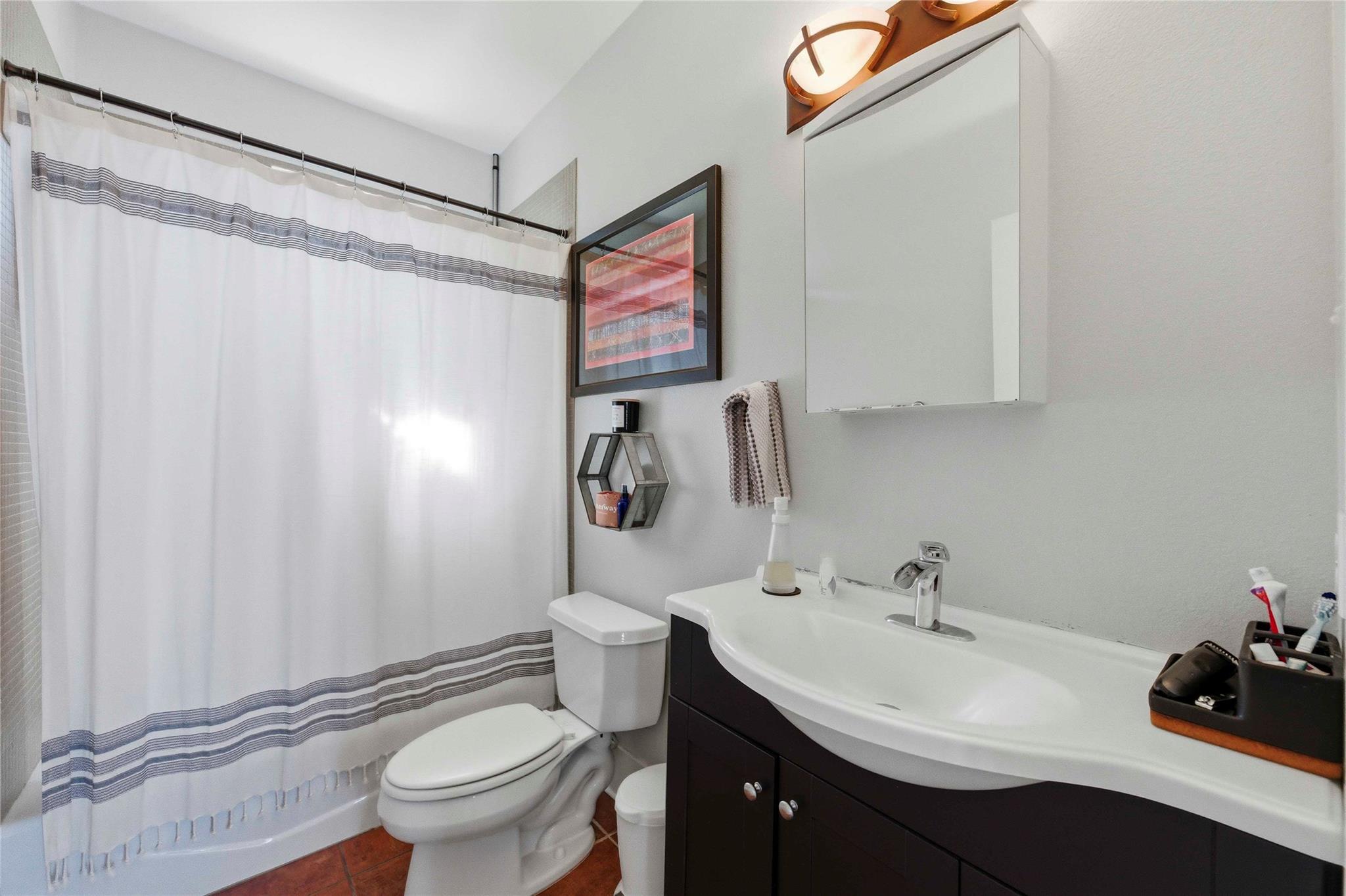 2128 Sage Creek LOOP