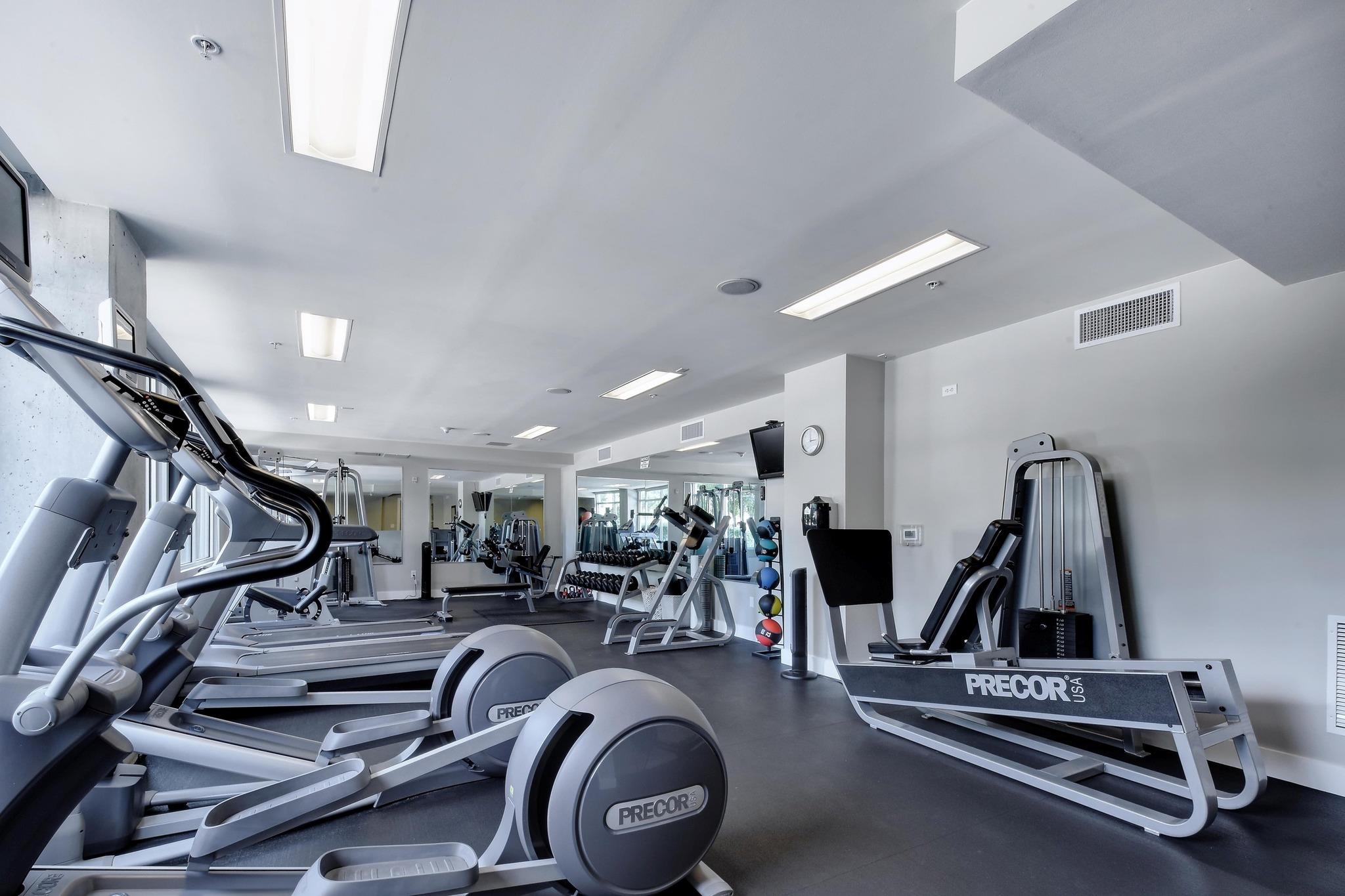 210 Lee Barton DR # 401