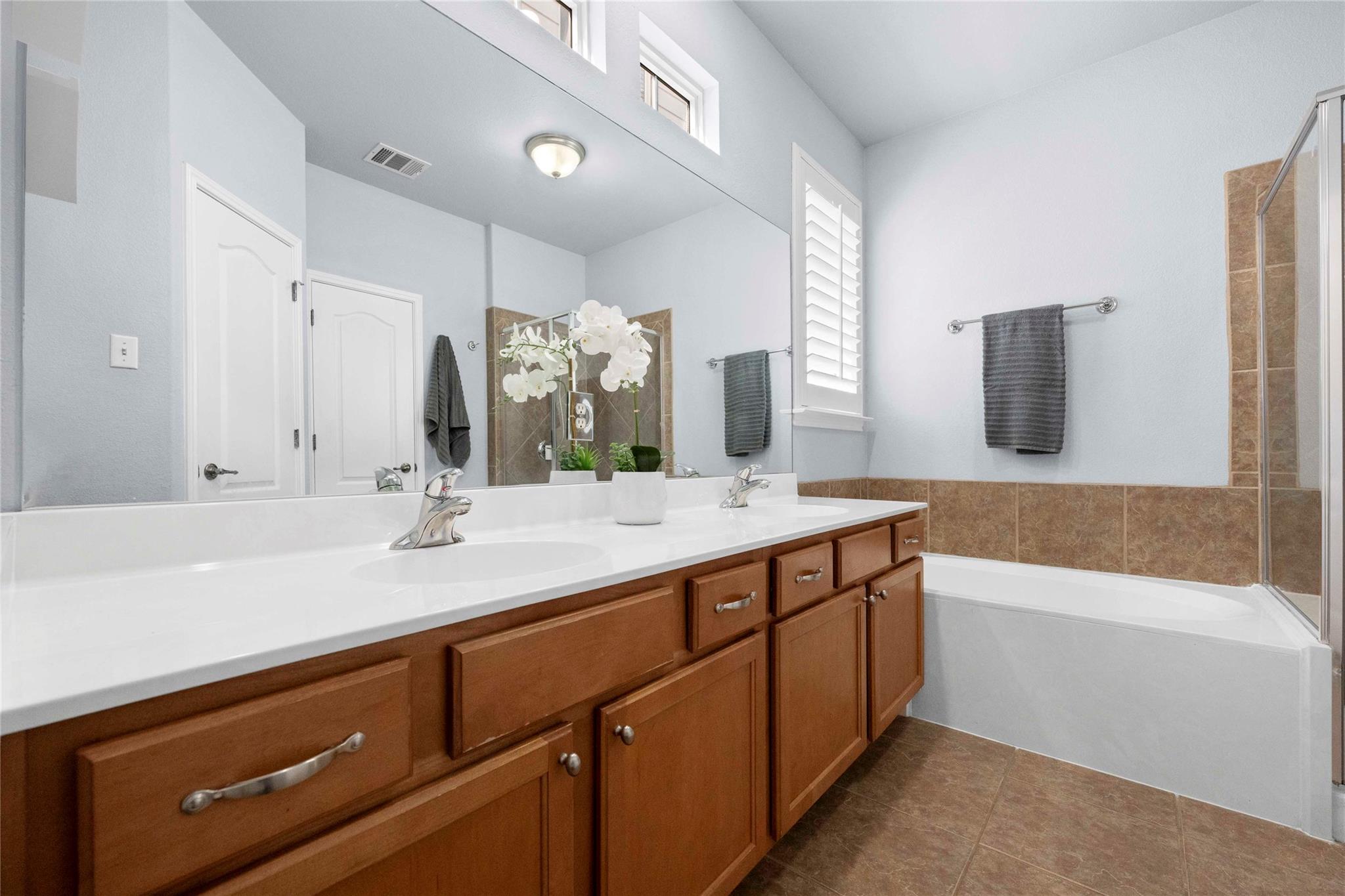 6704 Menchaca RD # 29, Austin Unit: 29