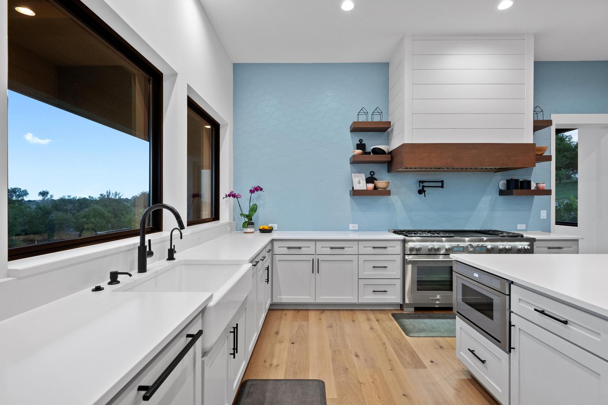 111 Rock N Robyn Trail