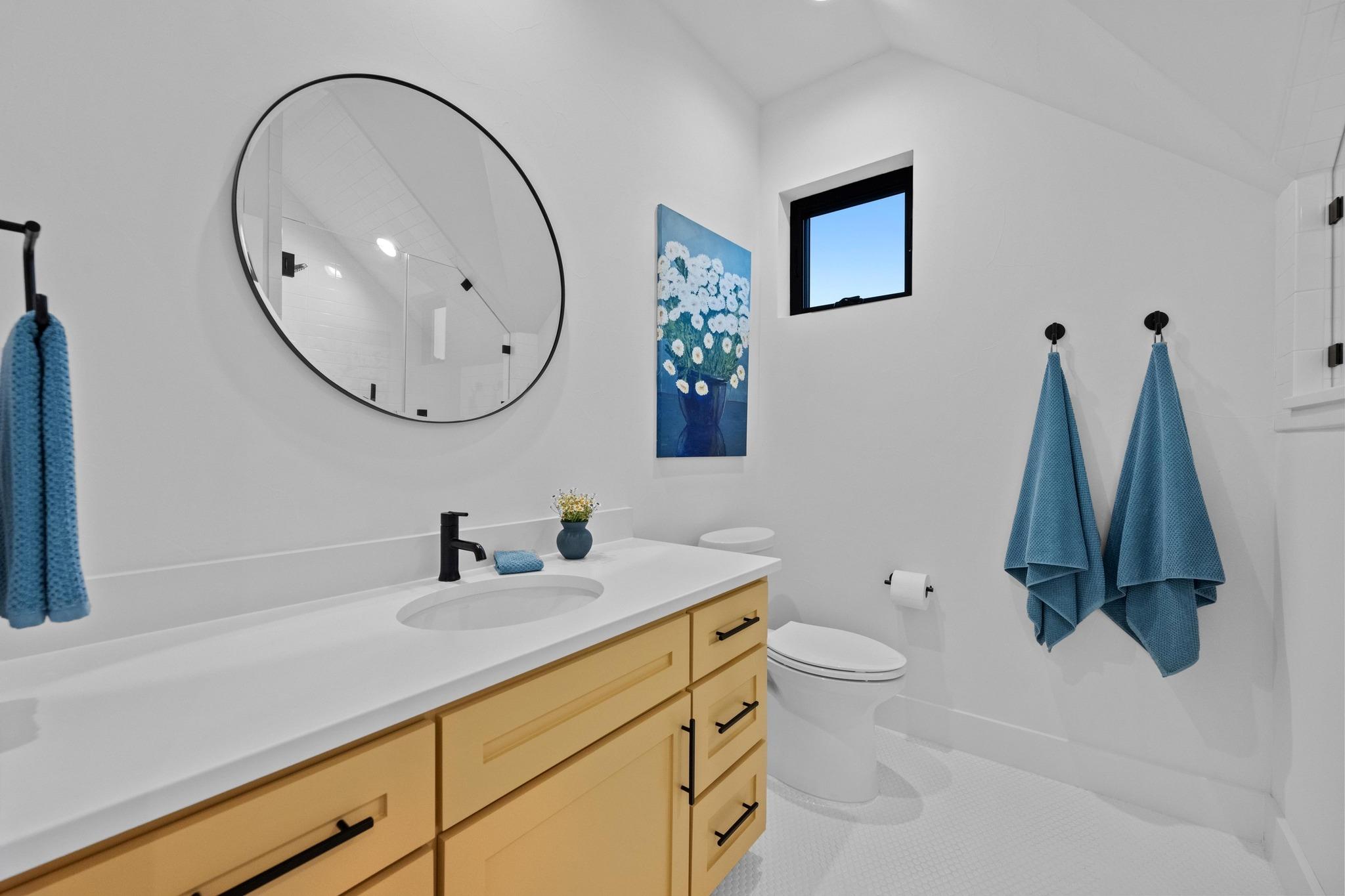 111 Rock N Robyn Trail