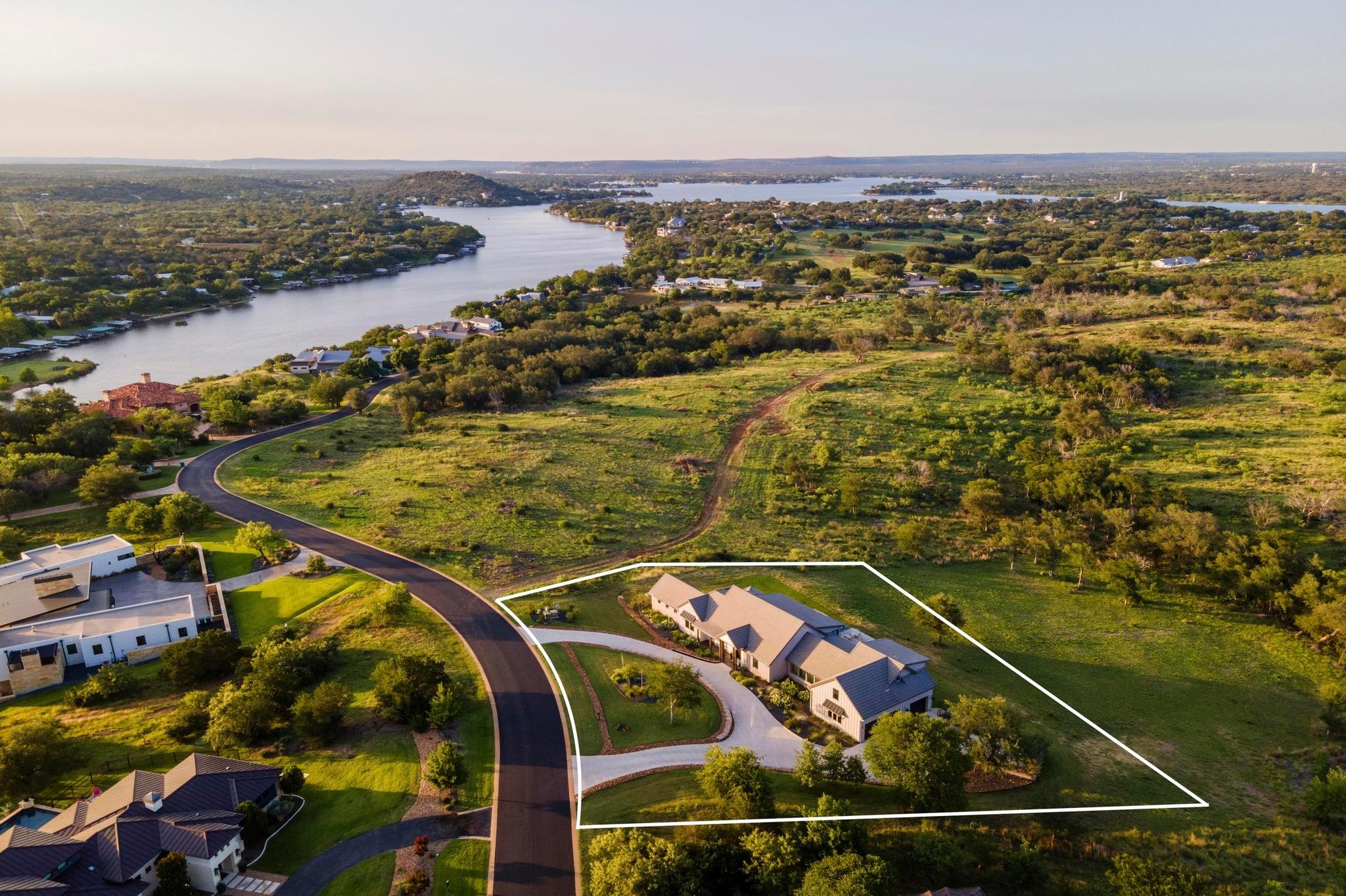 111 Rock N Robyn Trail
