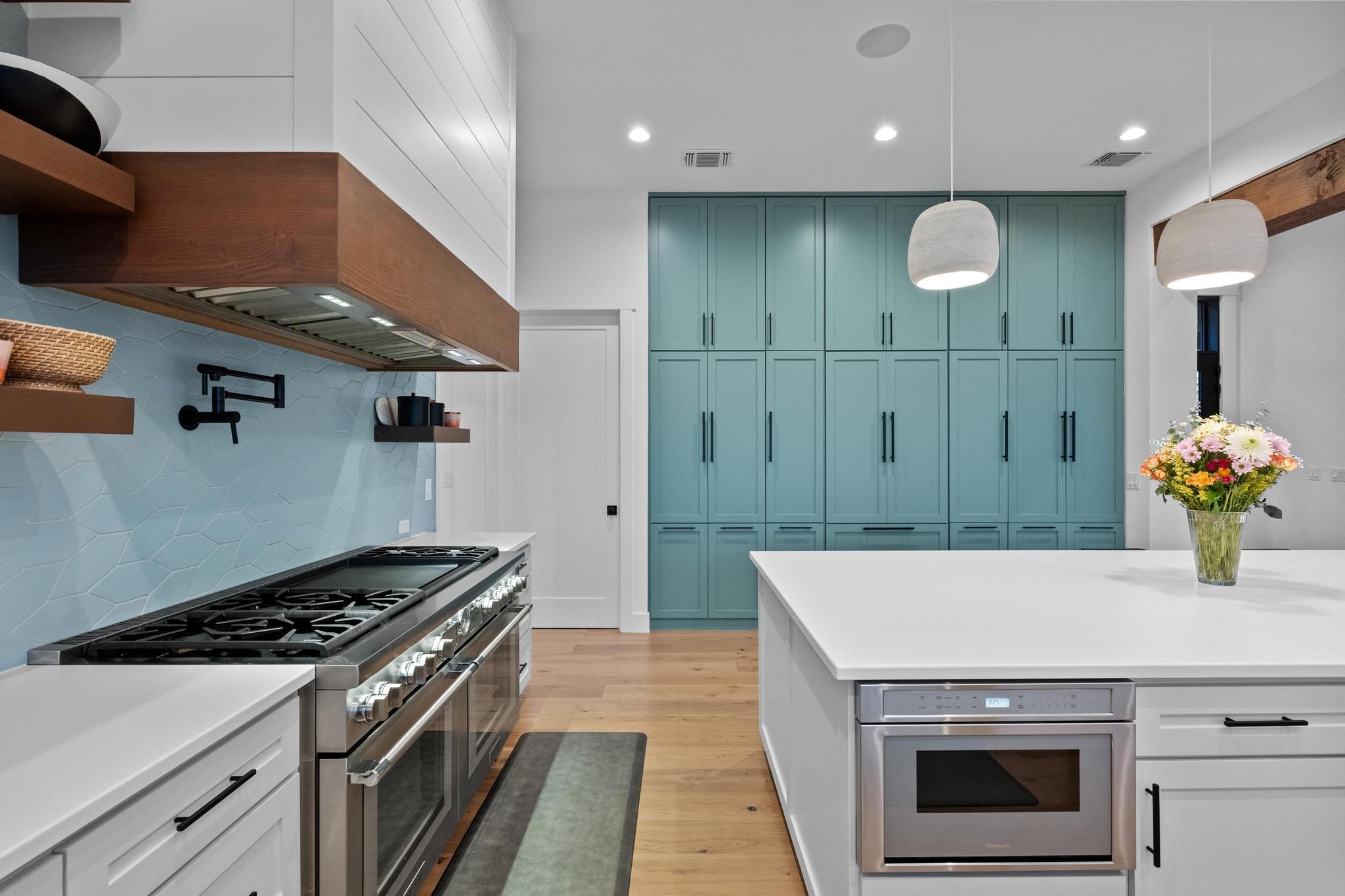 111 Rock N Robyn Trail