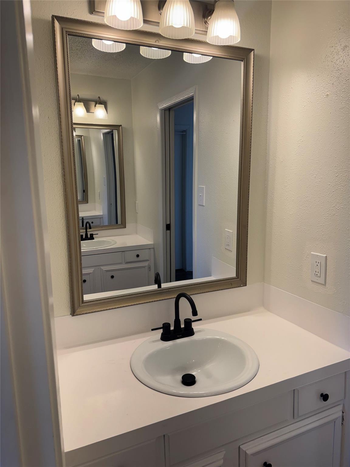 1706 Elmhurst DR # A