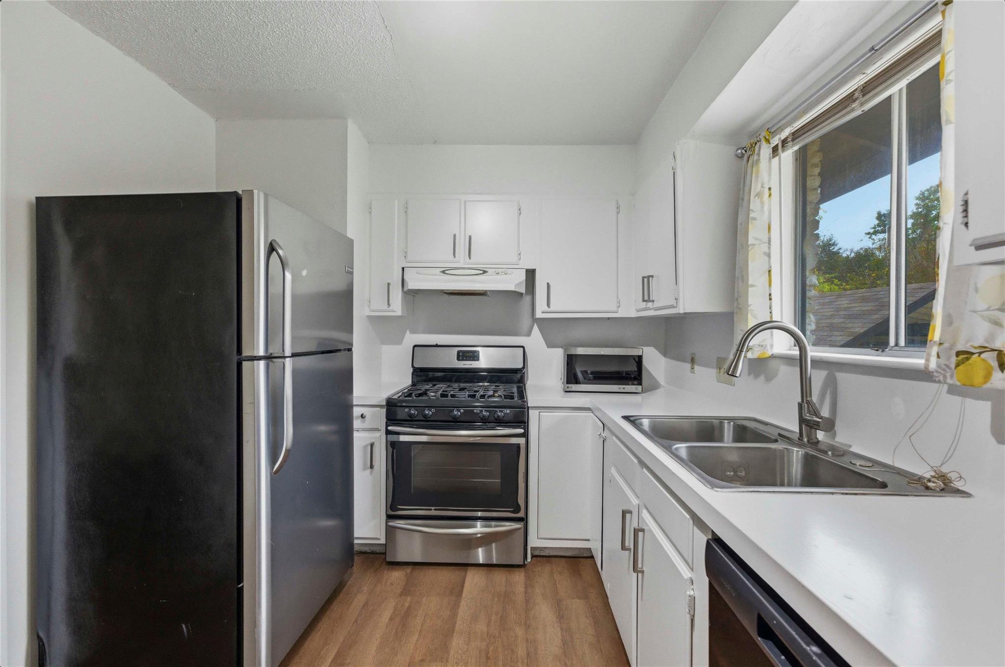 1706 Elmhurst DR # A