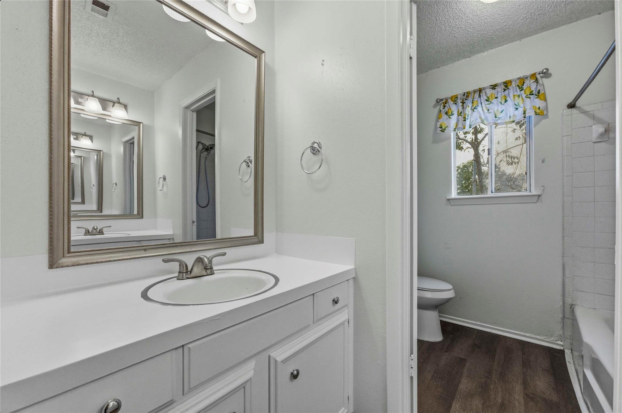 1706 Elmhurst DR # A