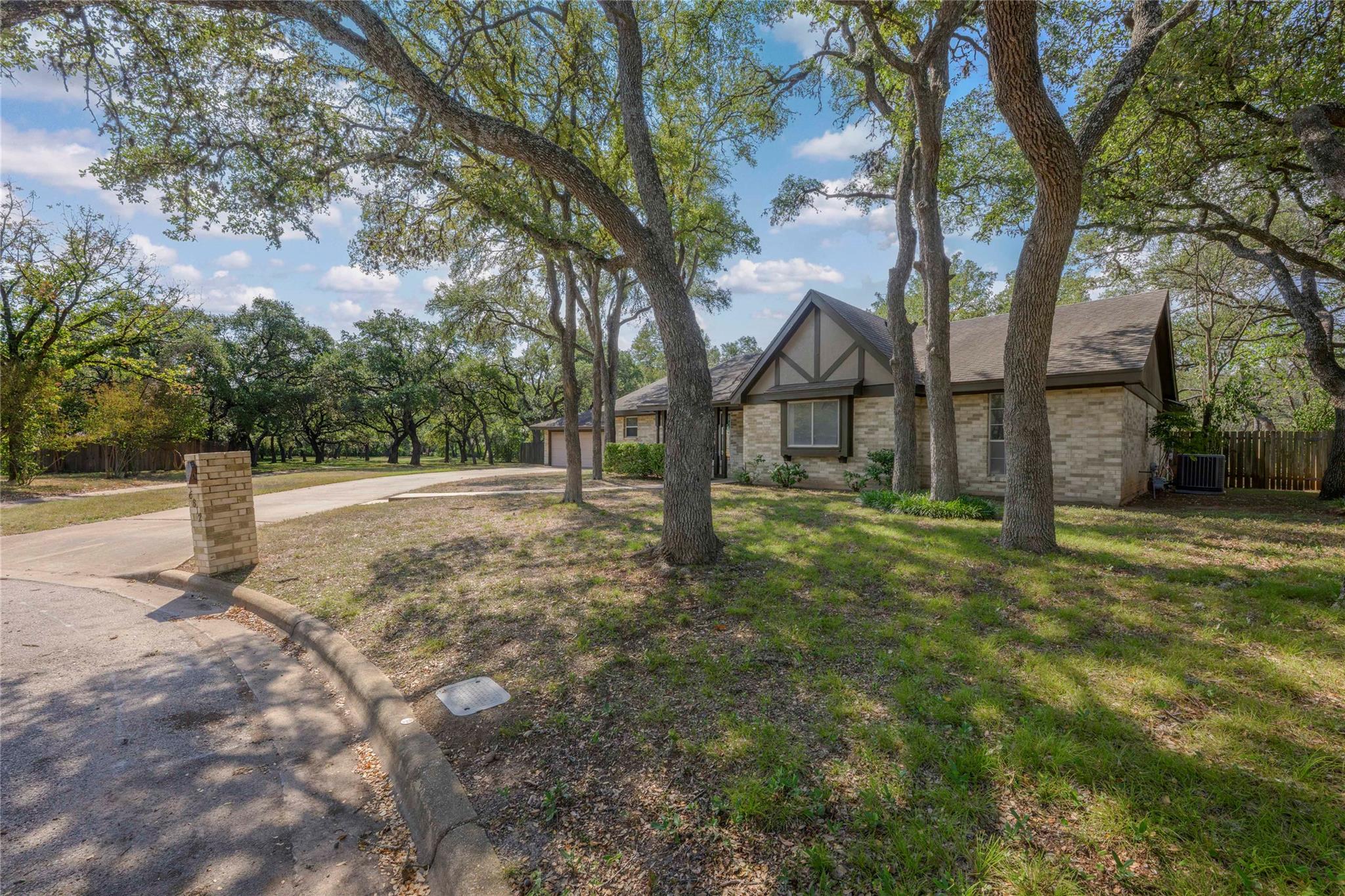 6812 Terra Oak CIR