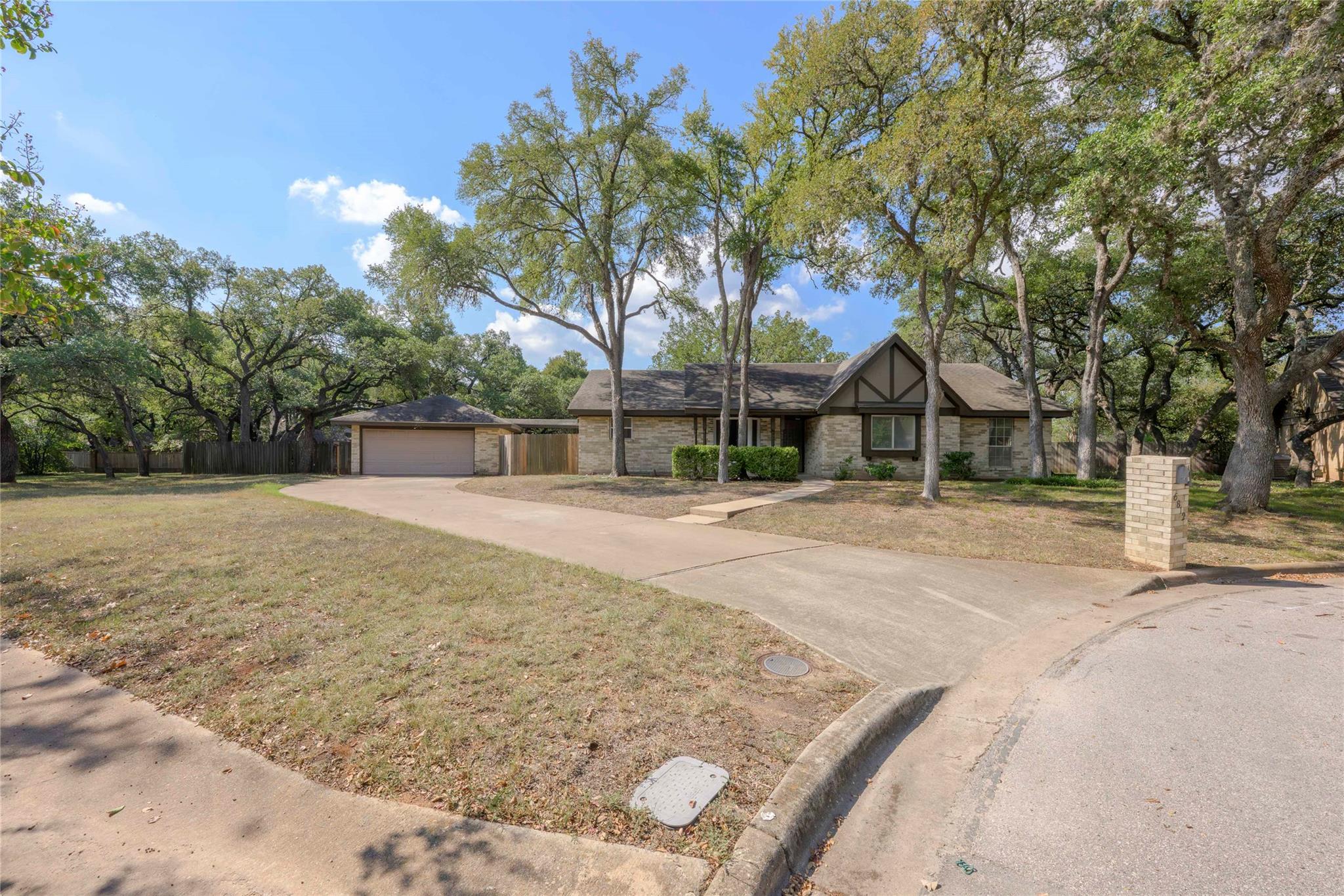 6812 Terra Oak CIR