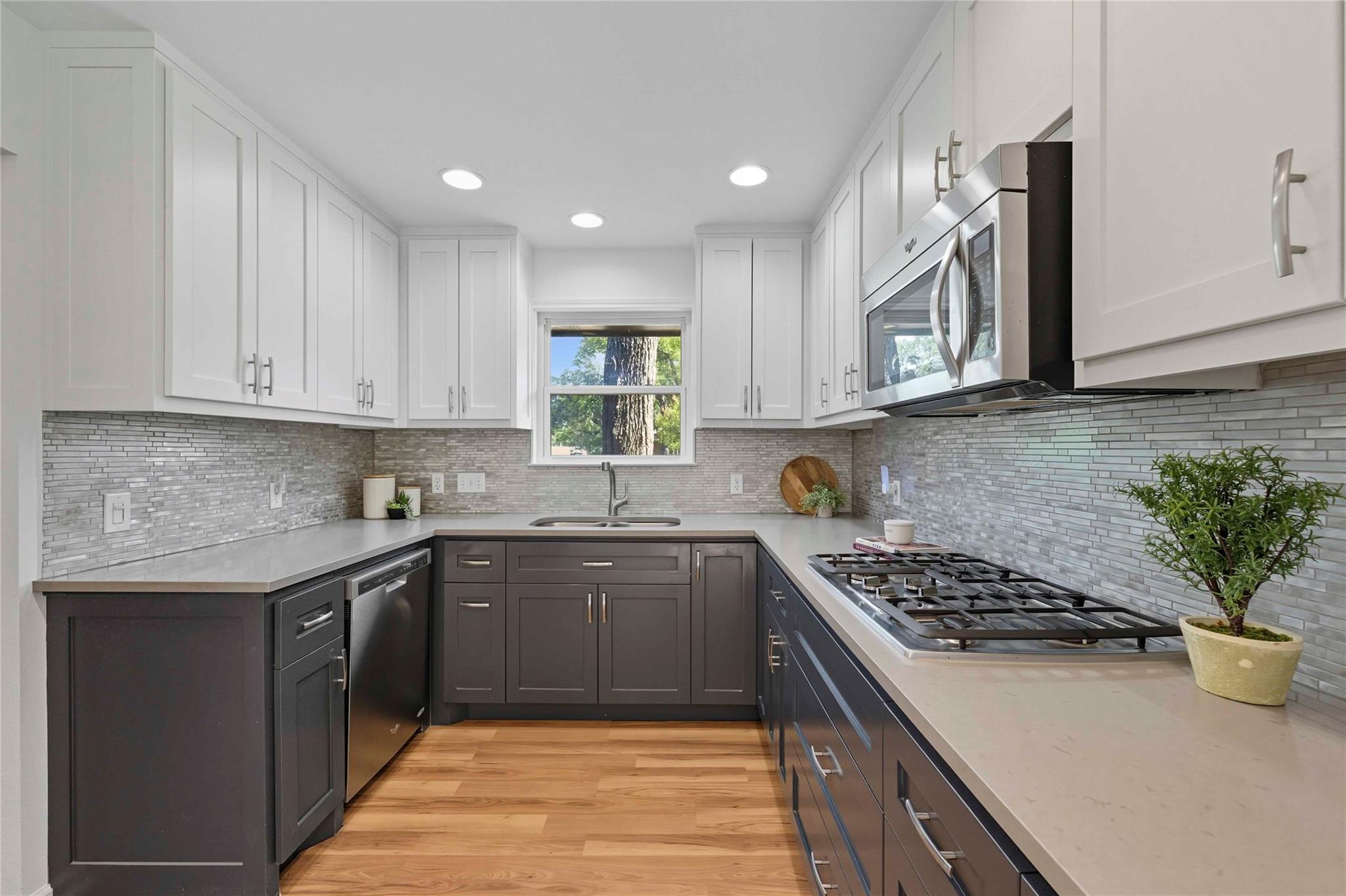 6812 Terra Oak CIR