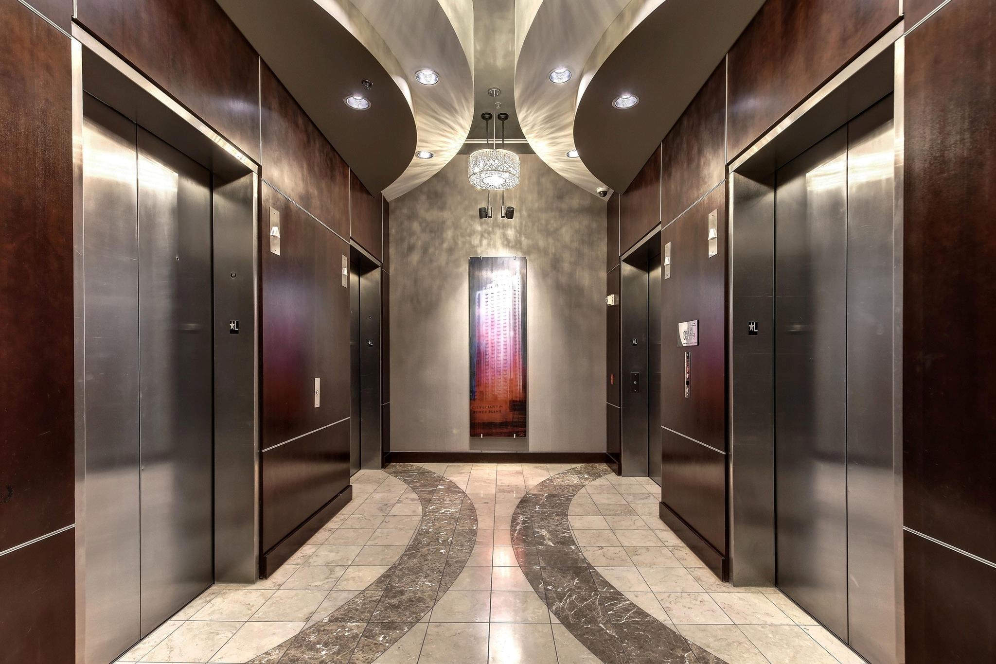 360 Nueces ST # 2407