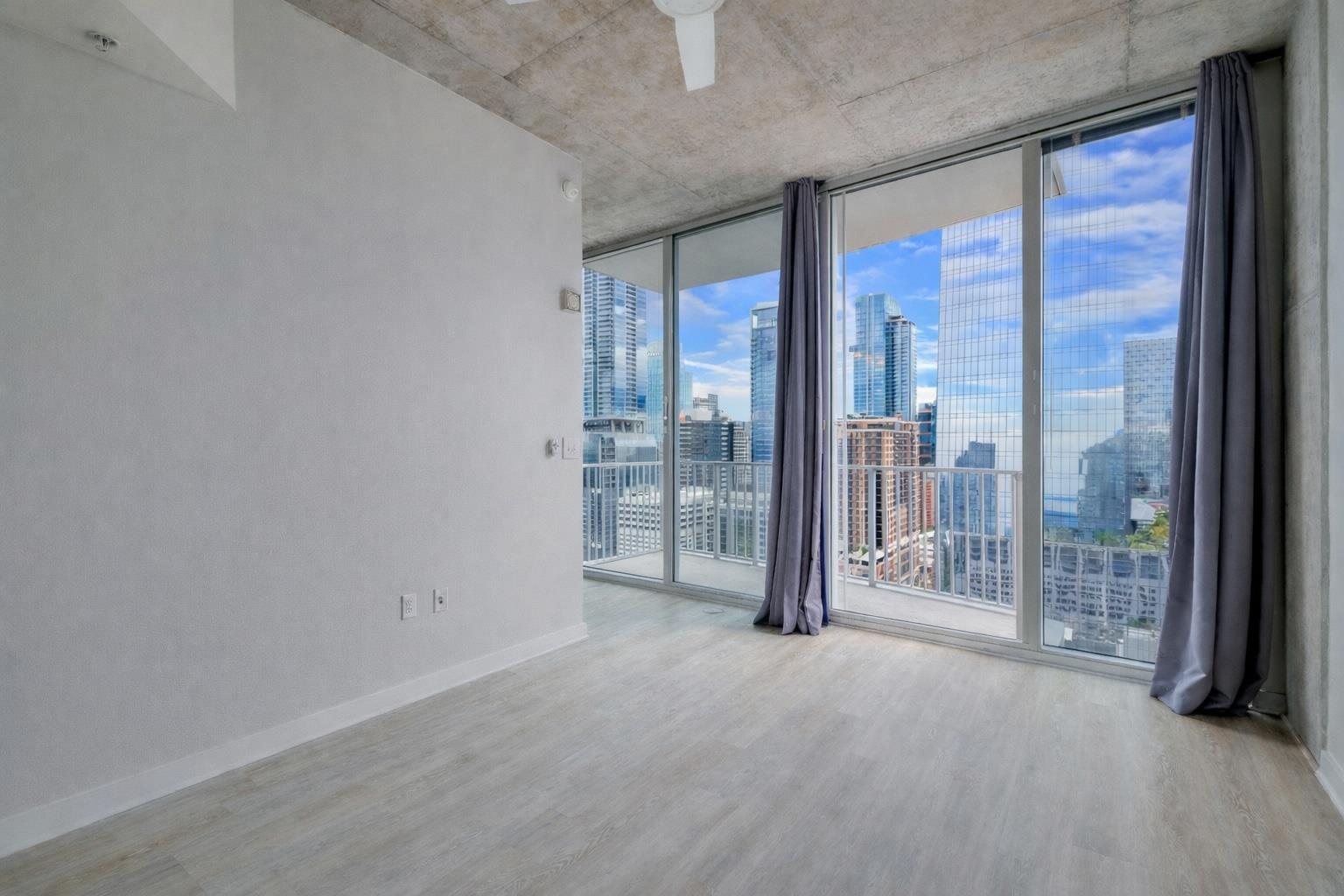 360 Nueces ST # 2407