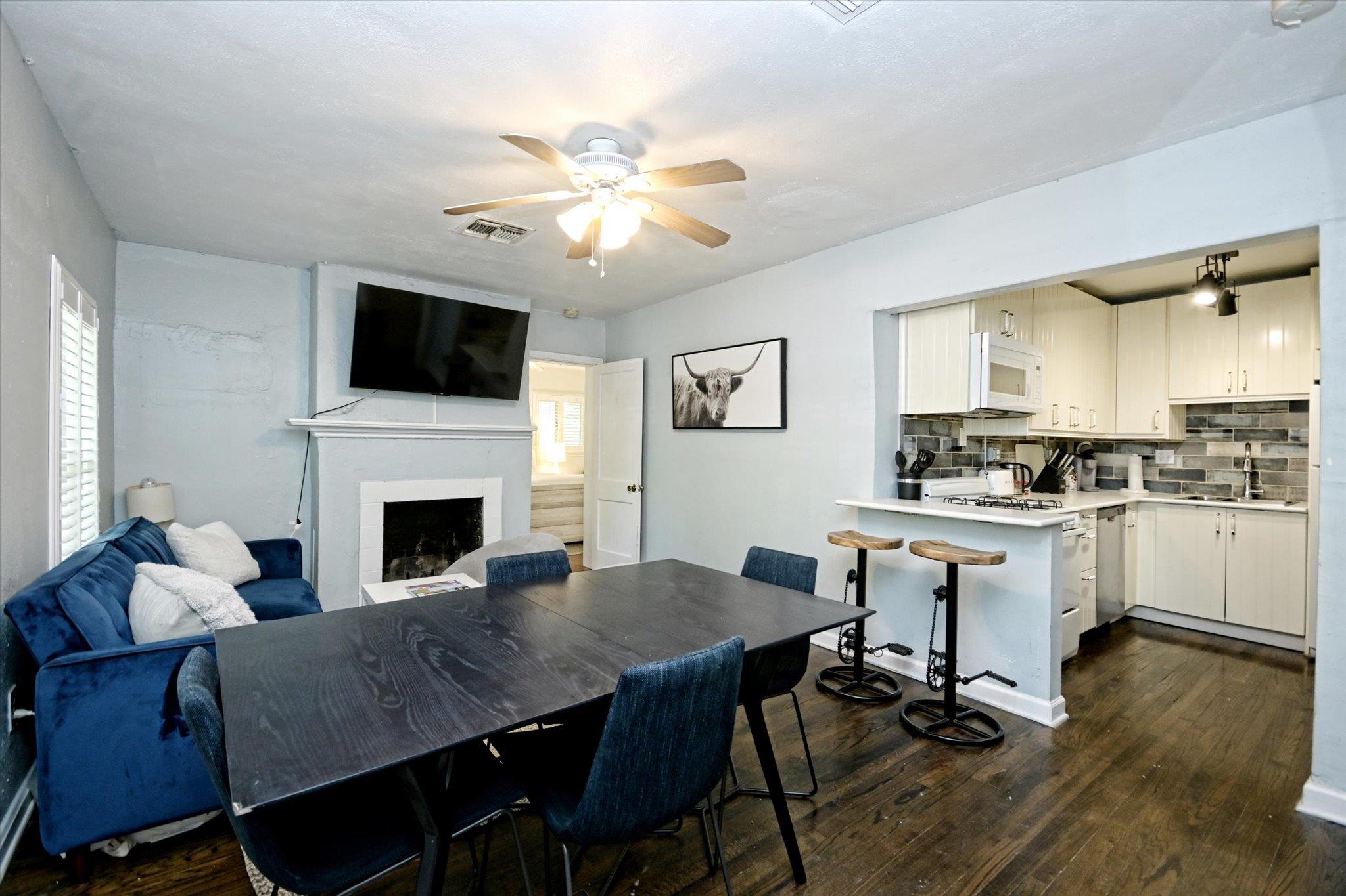 3409 Banton RD