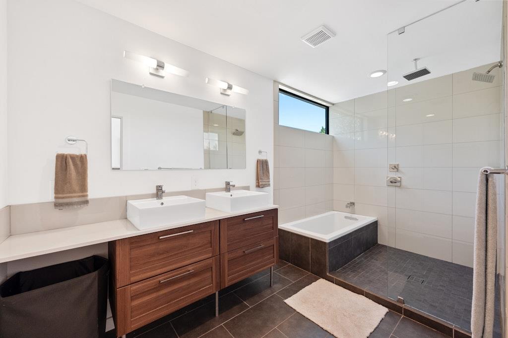 1005 Cardinal LN # B