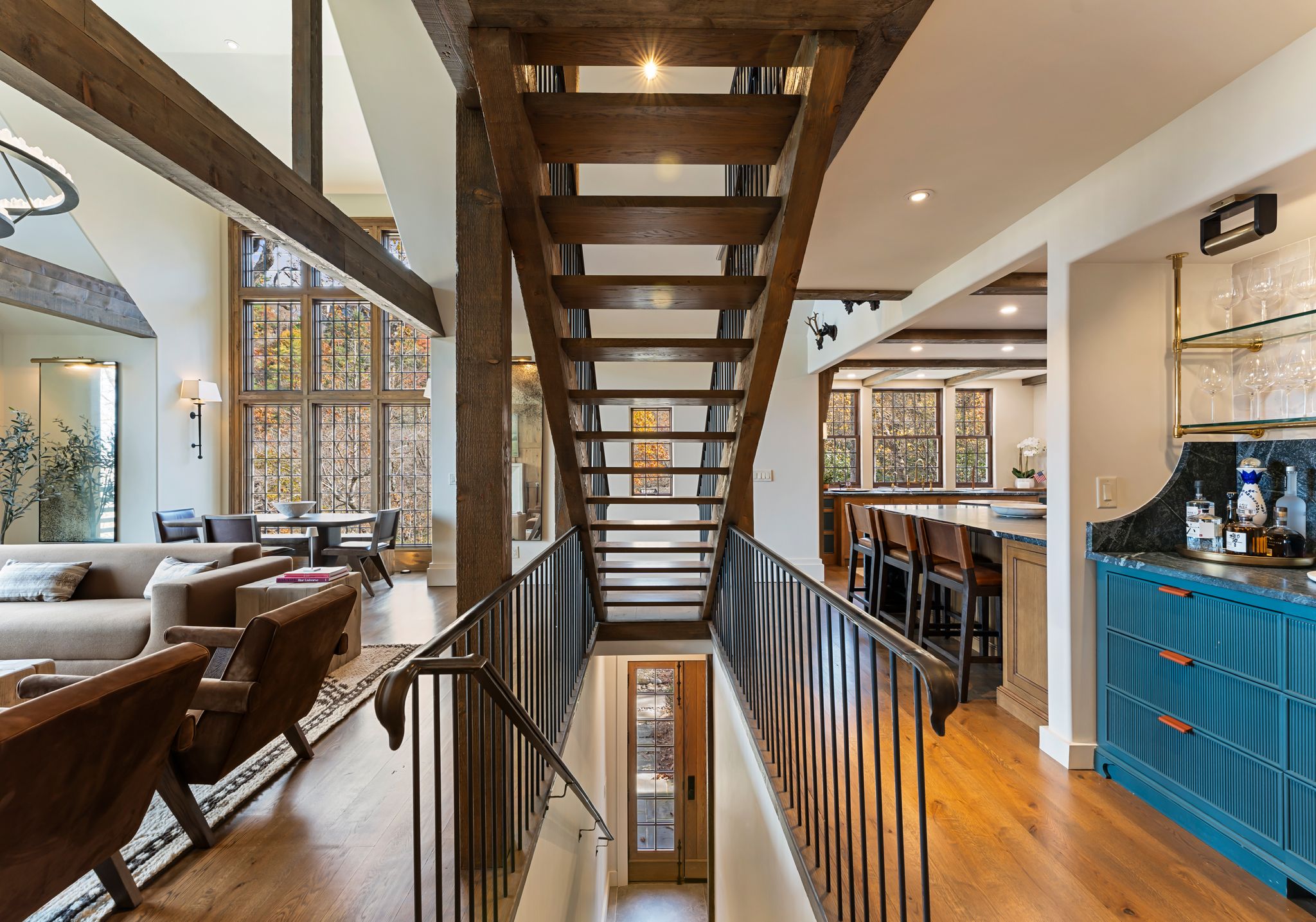 87&91 Salt Rock Court