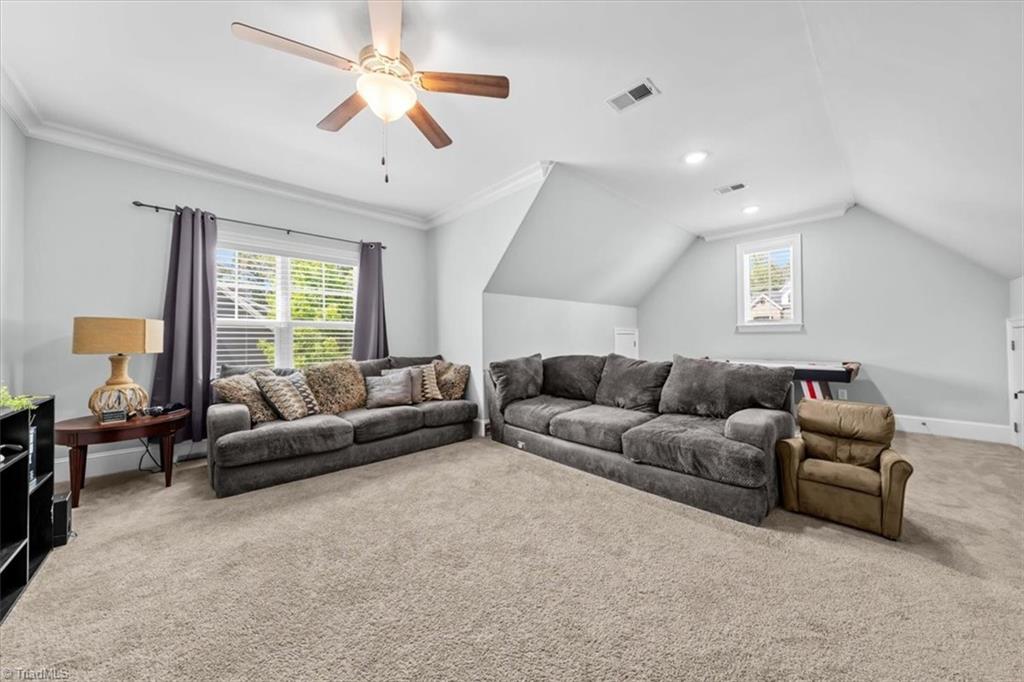 7105 Rae Farms Way