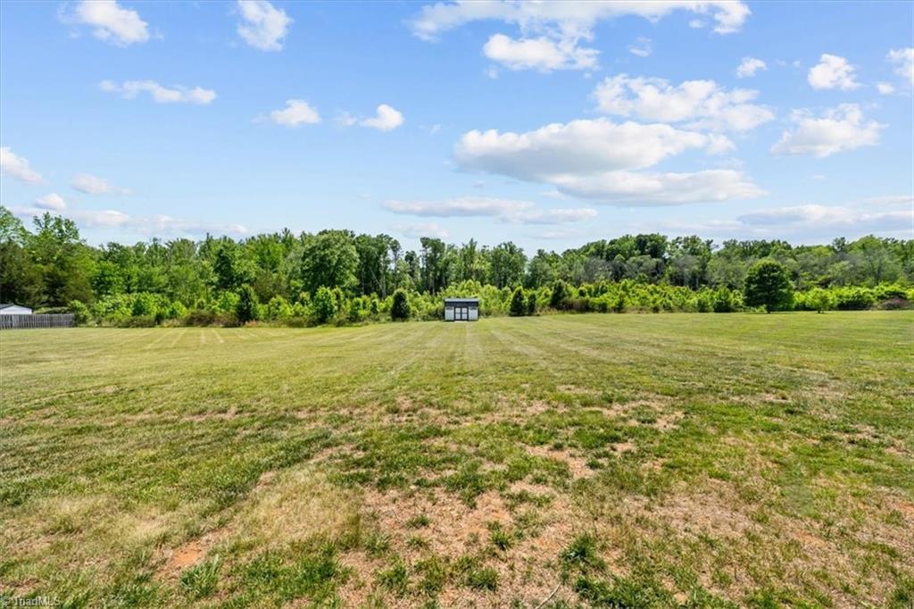 7105 Rae Farms Way