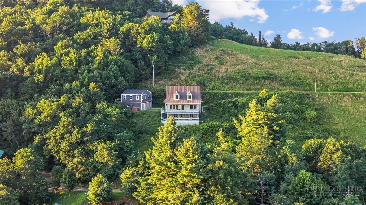 11 Wildflower Lane