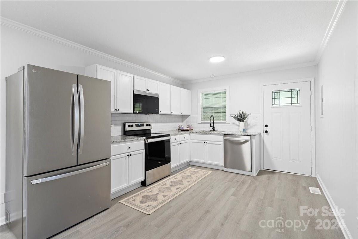 3005 Vernsdale Road