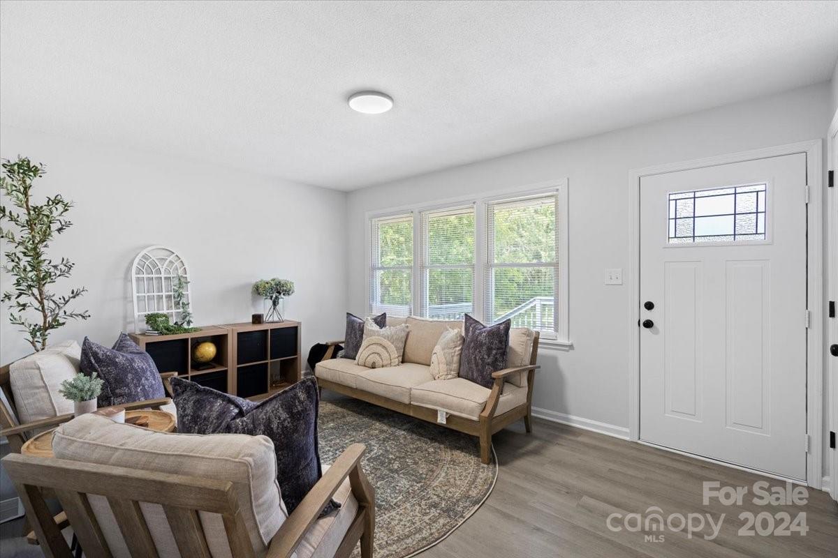 3005 Vernsdale Road