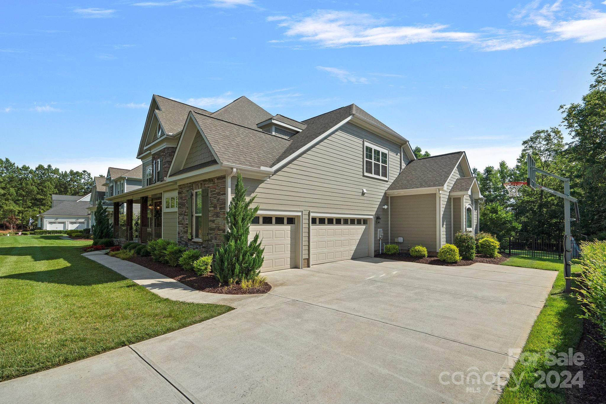 136 Tuscany Trail