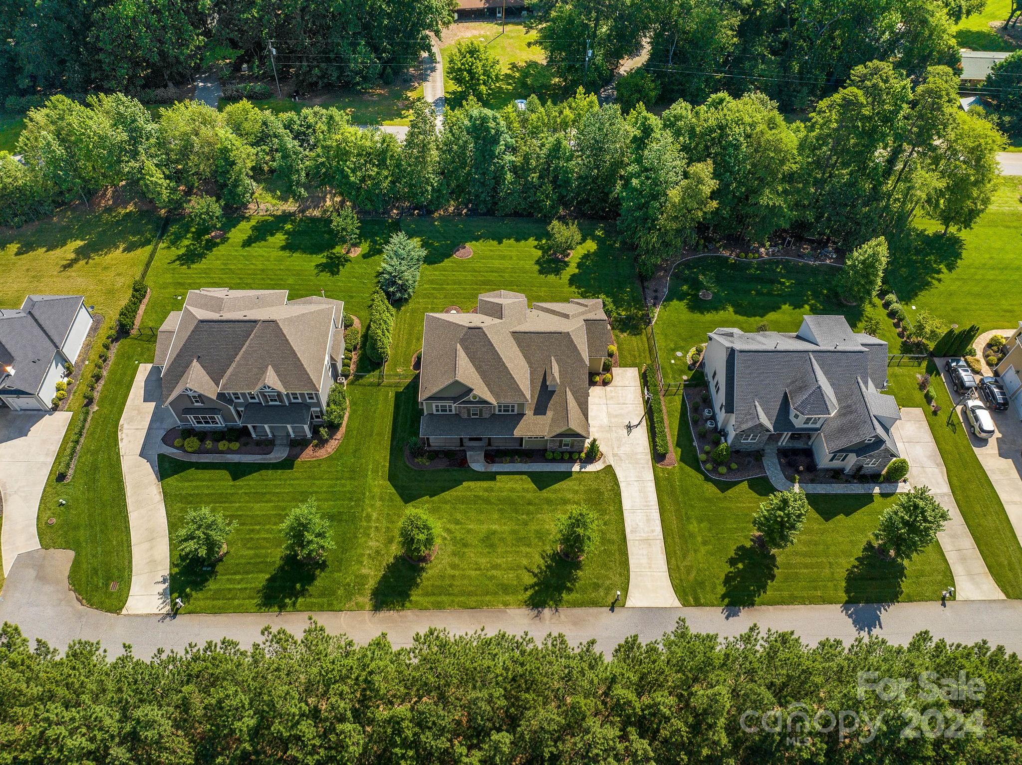 136 Tuscany Trail