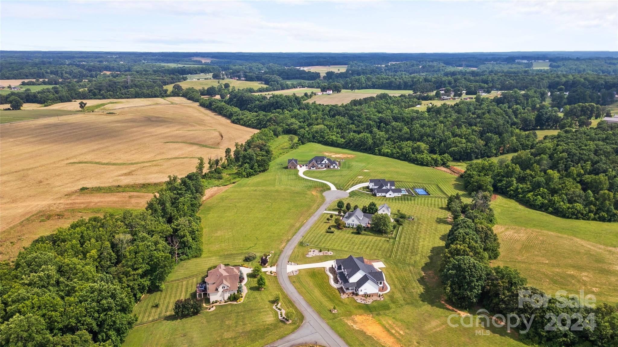 1585 Teeter Farms Drive