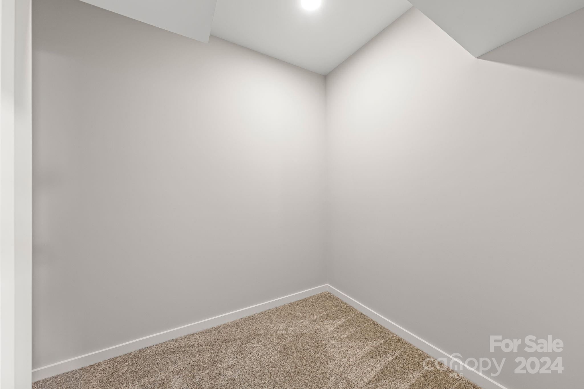 7340 Lakefront Drive Unit: 4