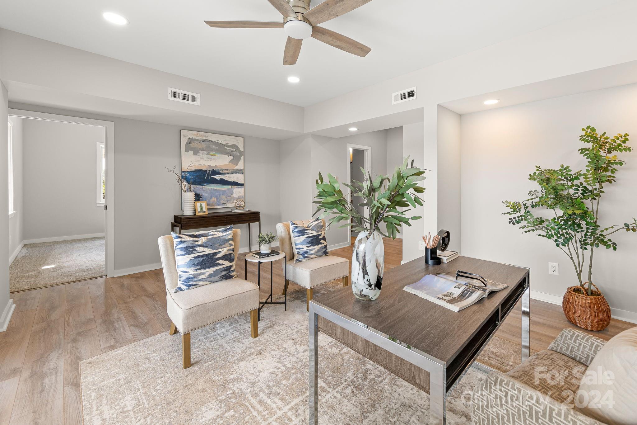 7340 Lakefront Drive Unit: 4