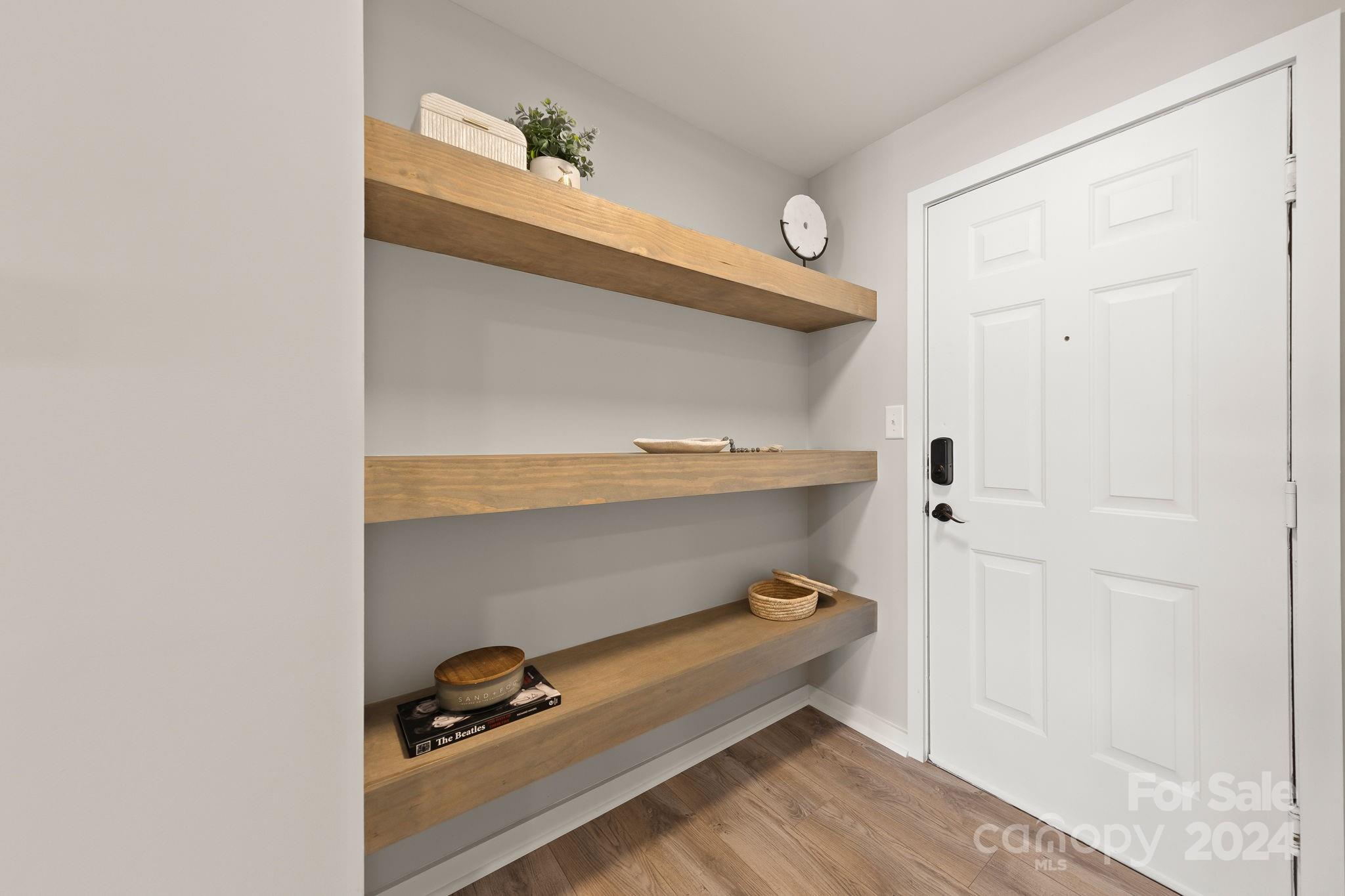 7340 Lakefront Drive Unit: 4