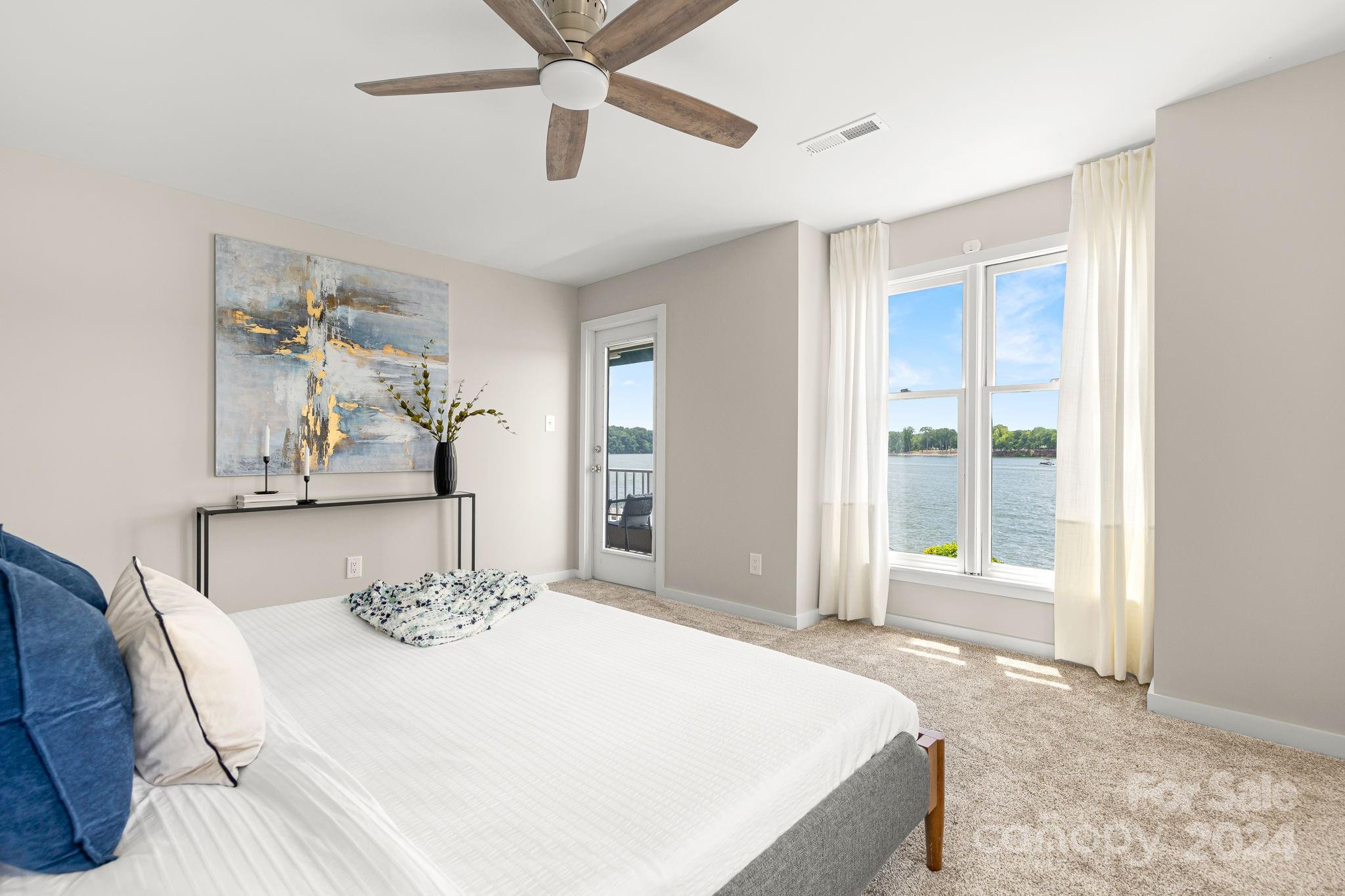 7340 Lakefront Drive Unit: 4