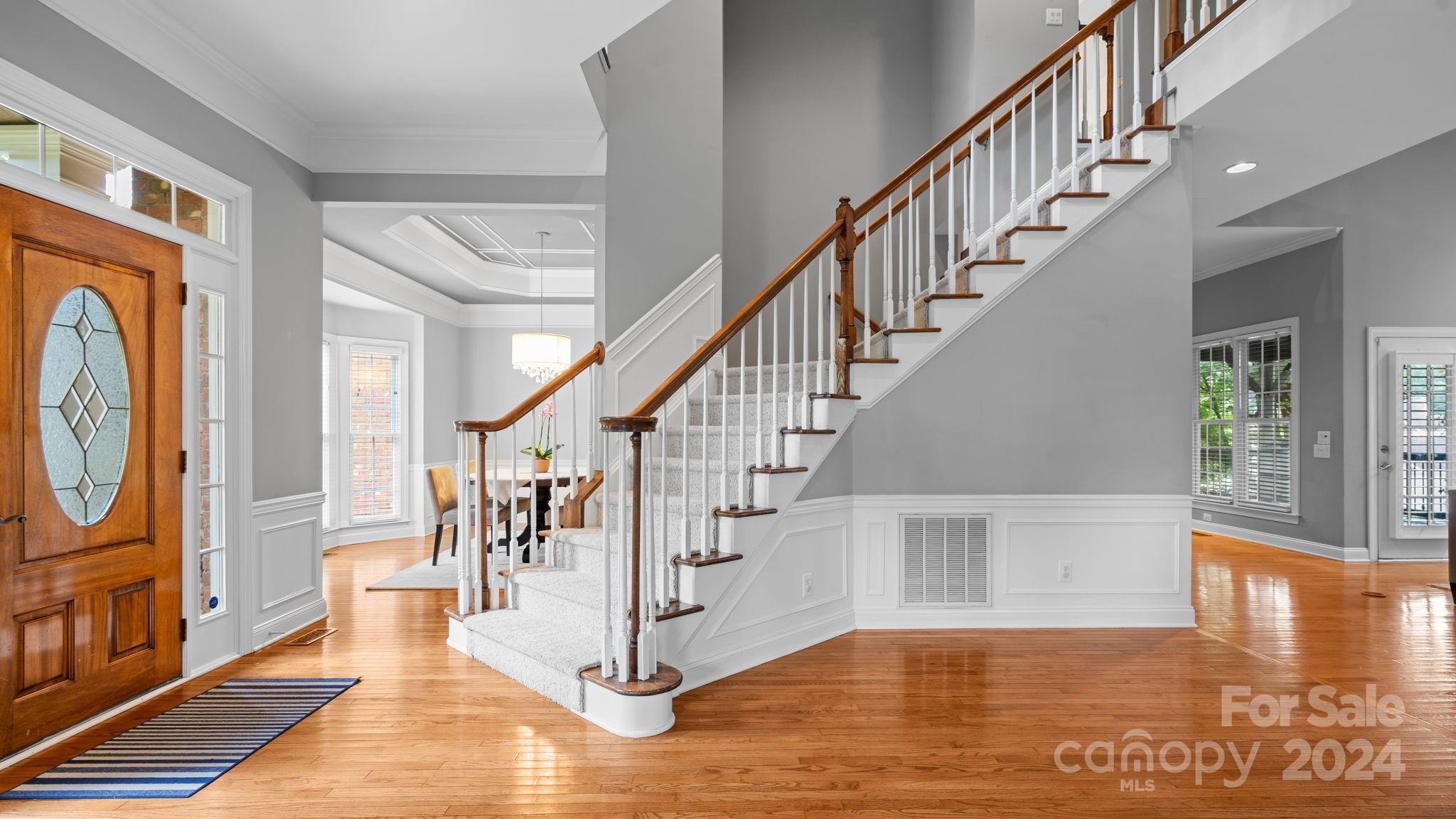 7330 Santorini Lane