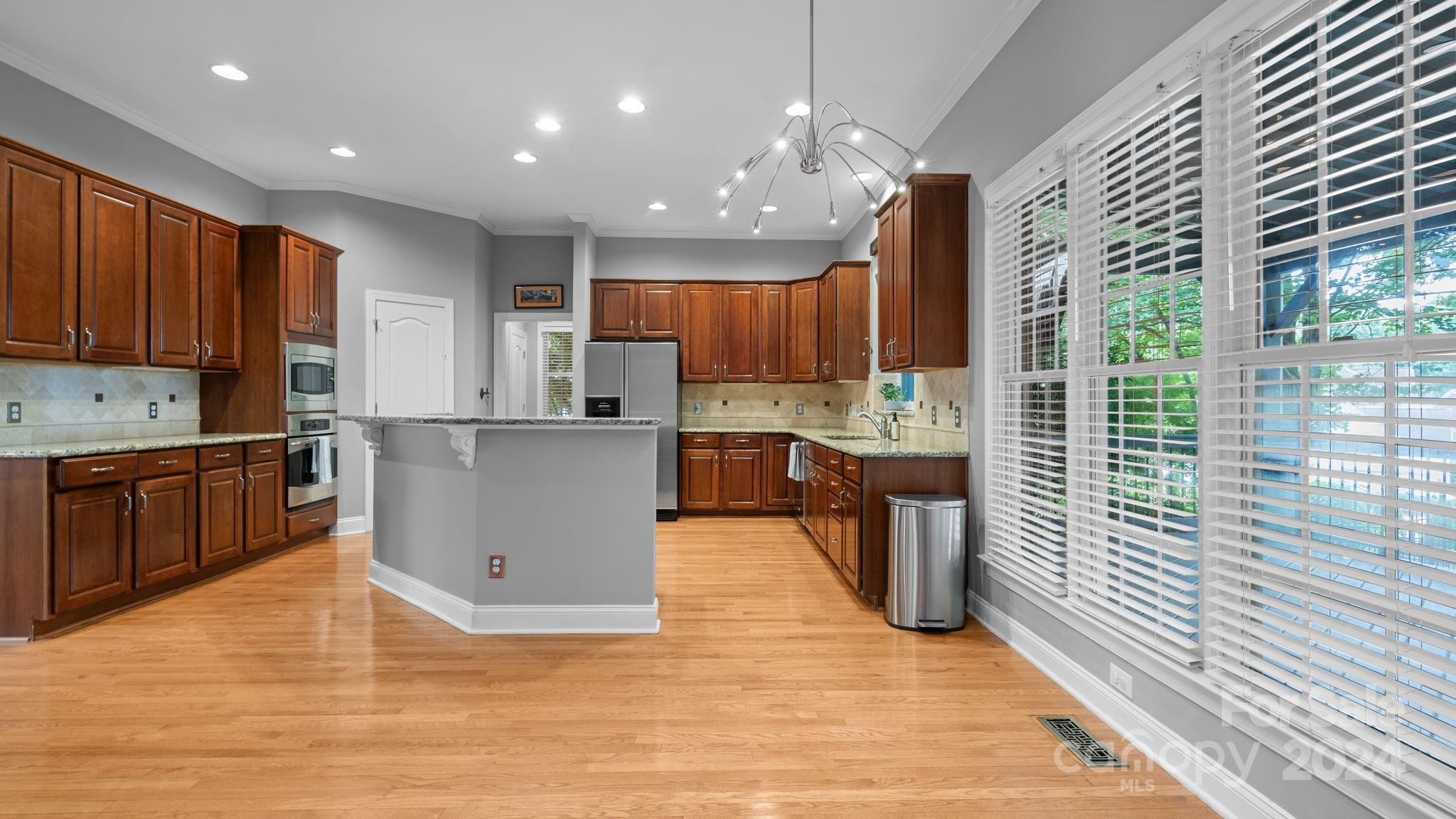7330 Santorini Lane