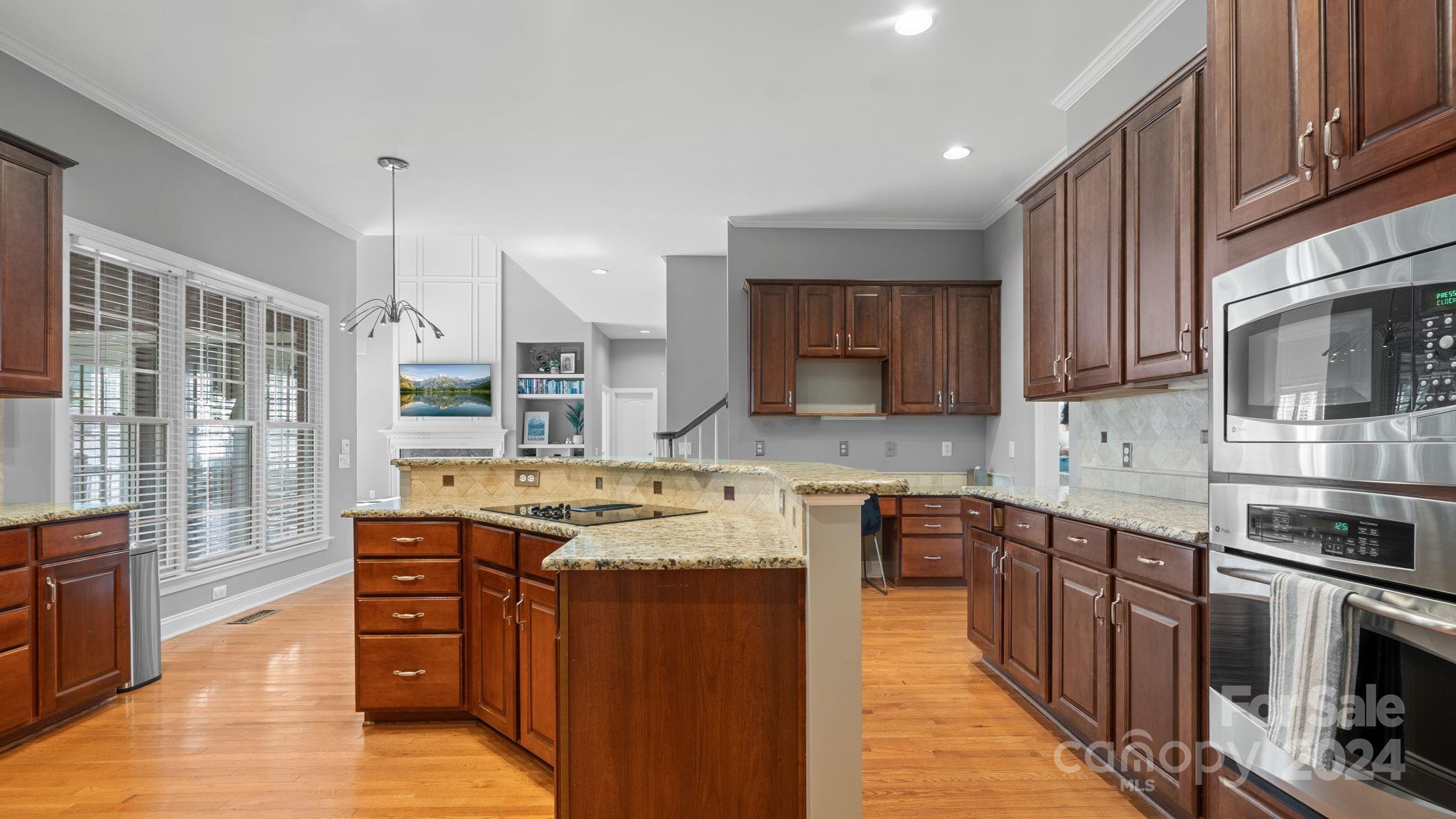 7330 Santorini Lane