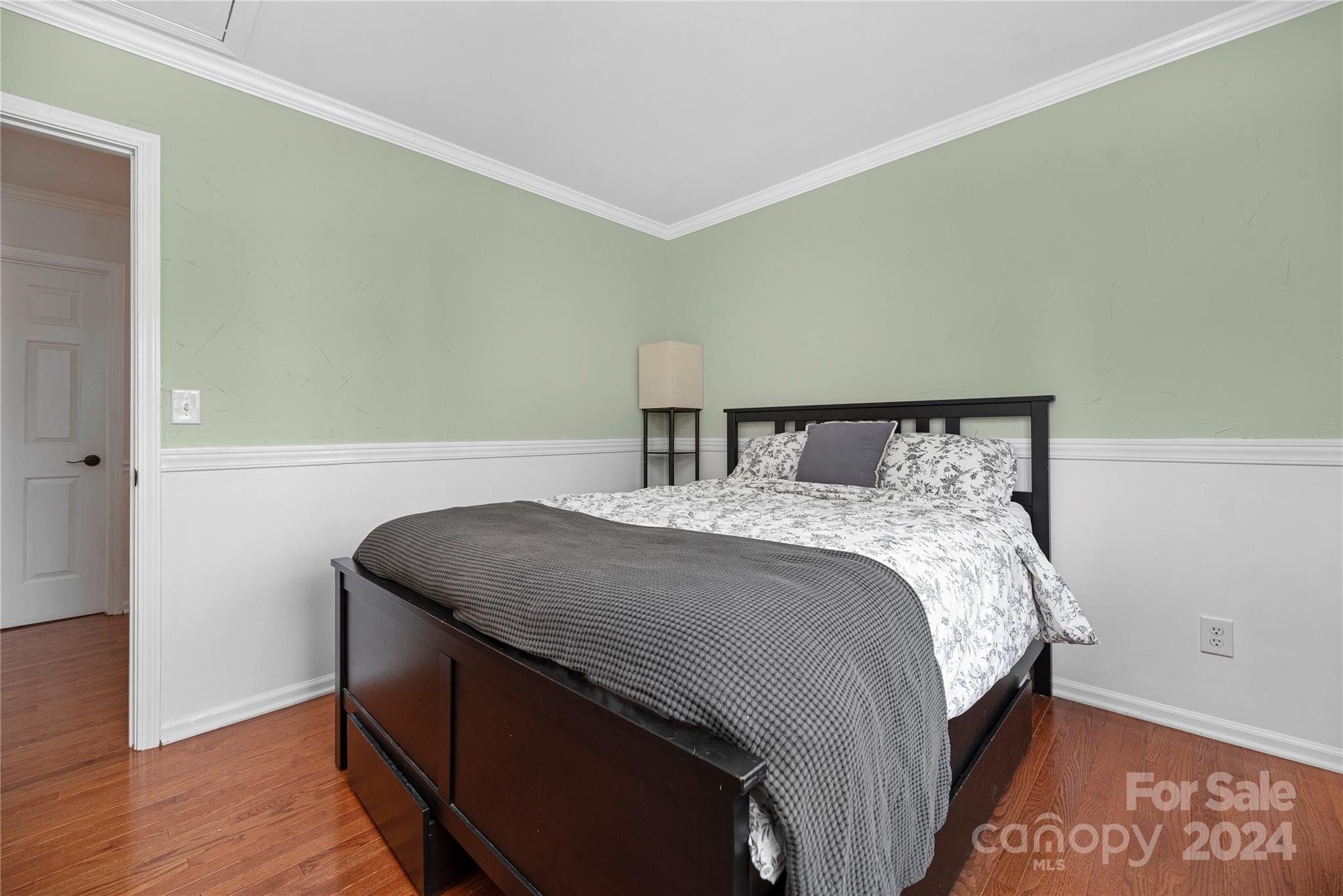 5821 Branthurst Drive