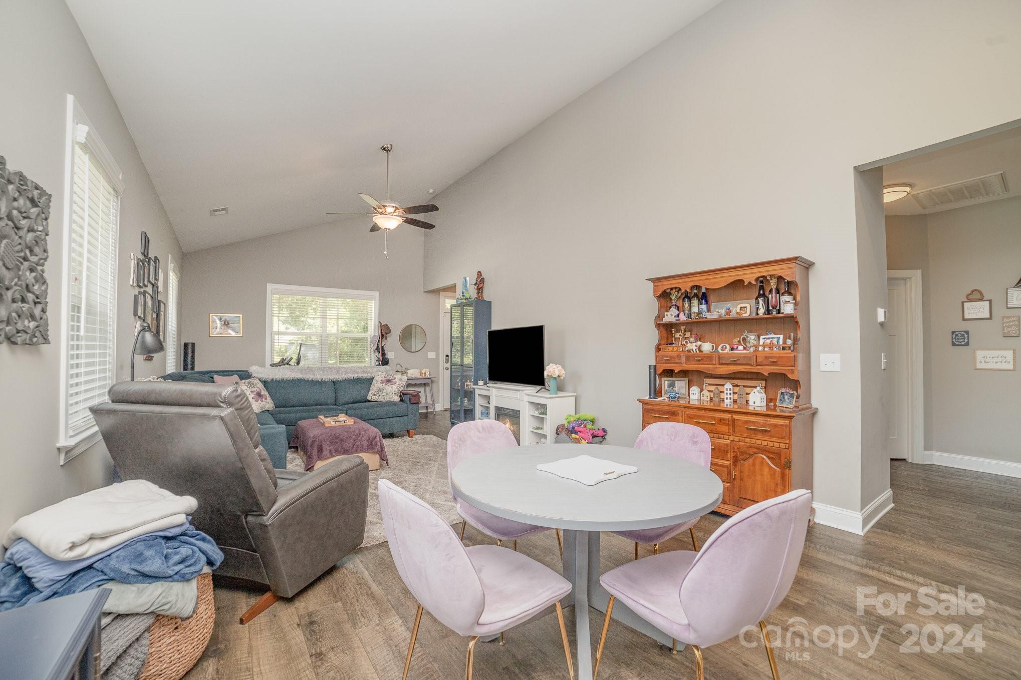 3906 Sofley Road