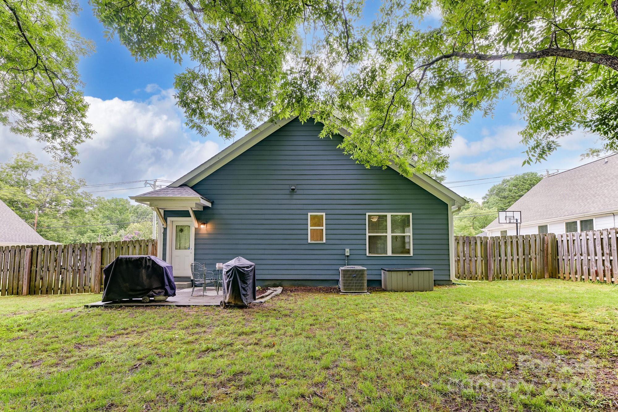 3906 Sofley Road