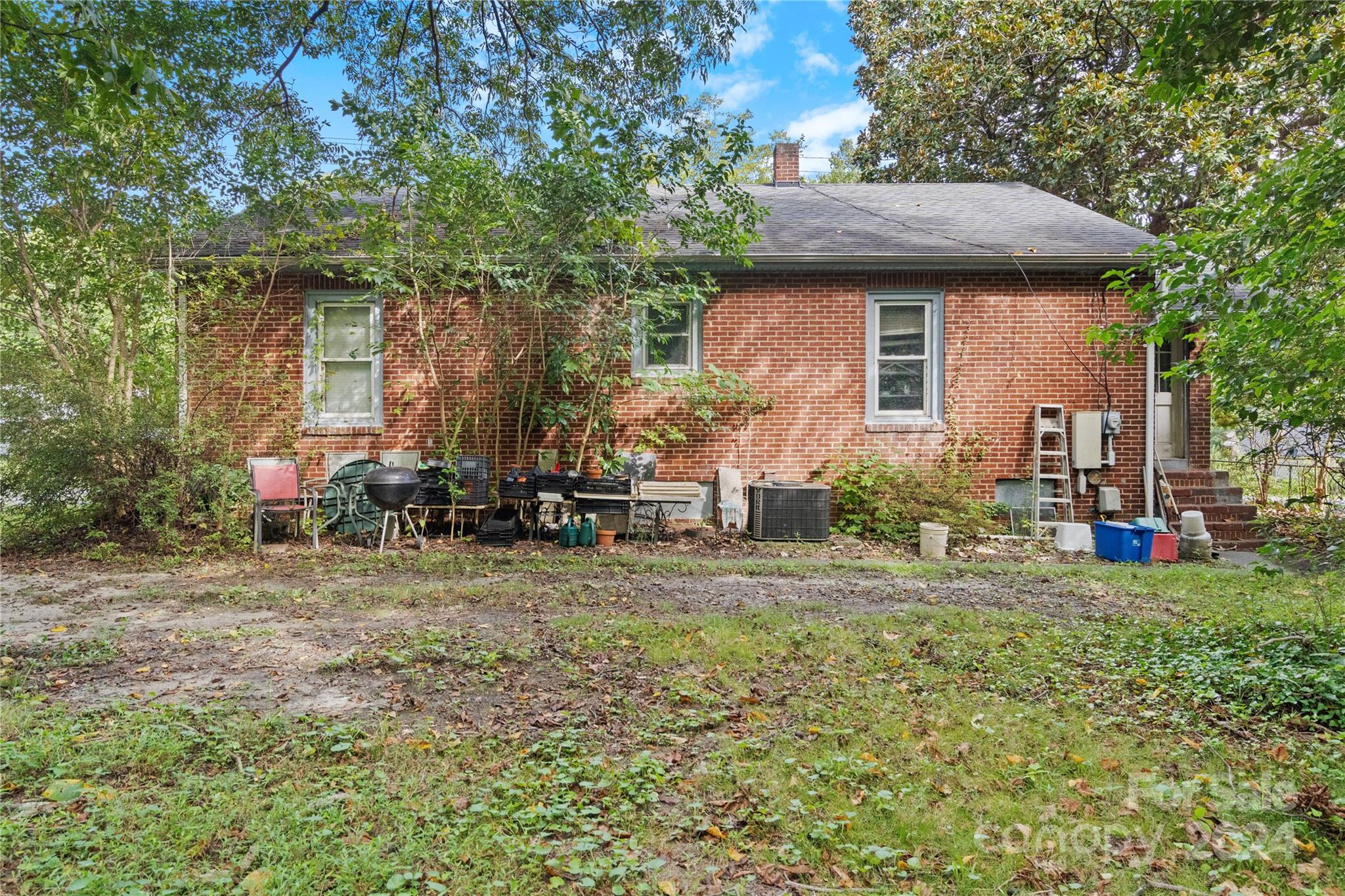 1512 Lane Street
