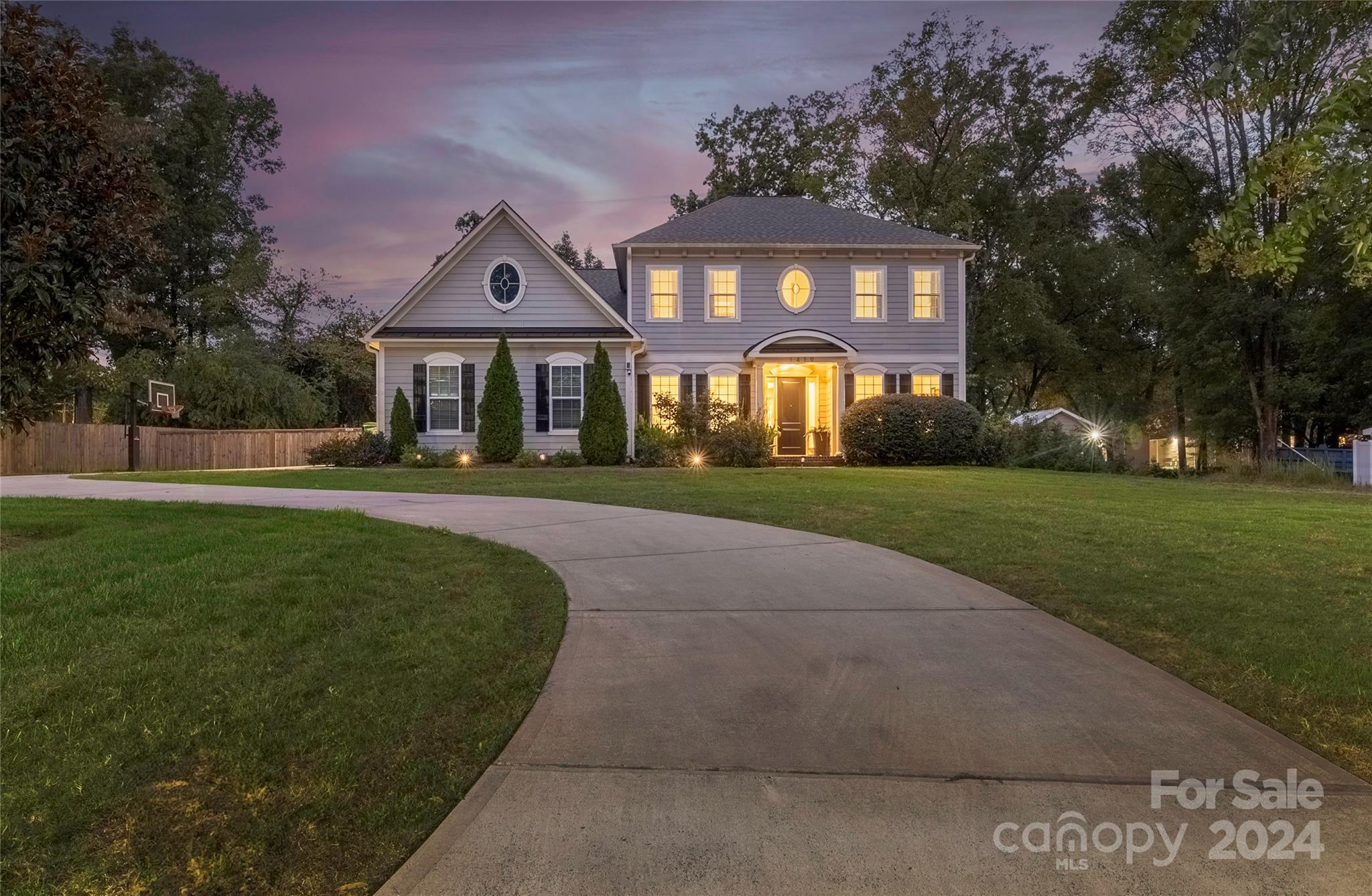 1419 N Sharon Amity Road