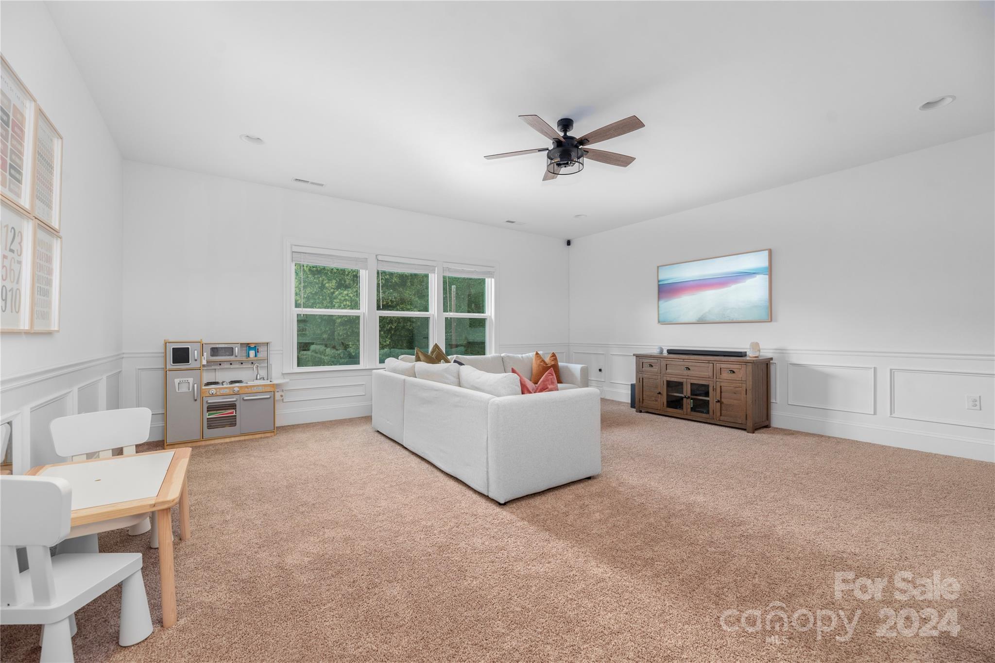 1419 N Sharon Amity Road