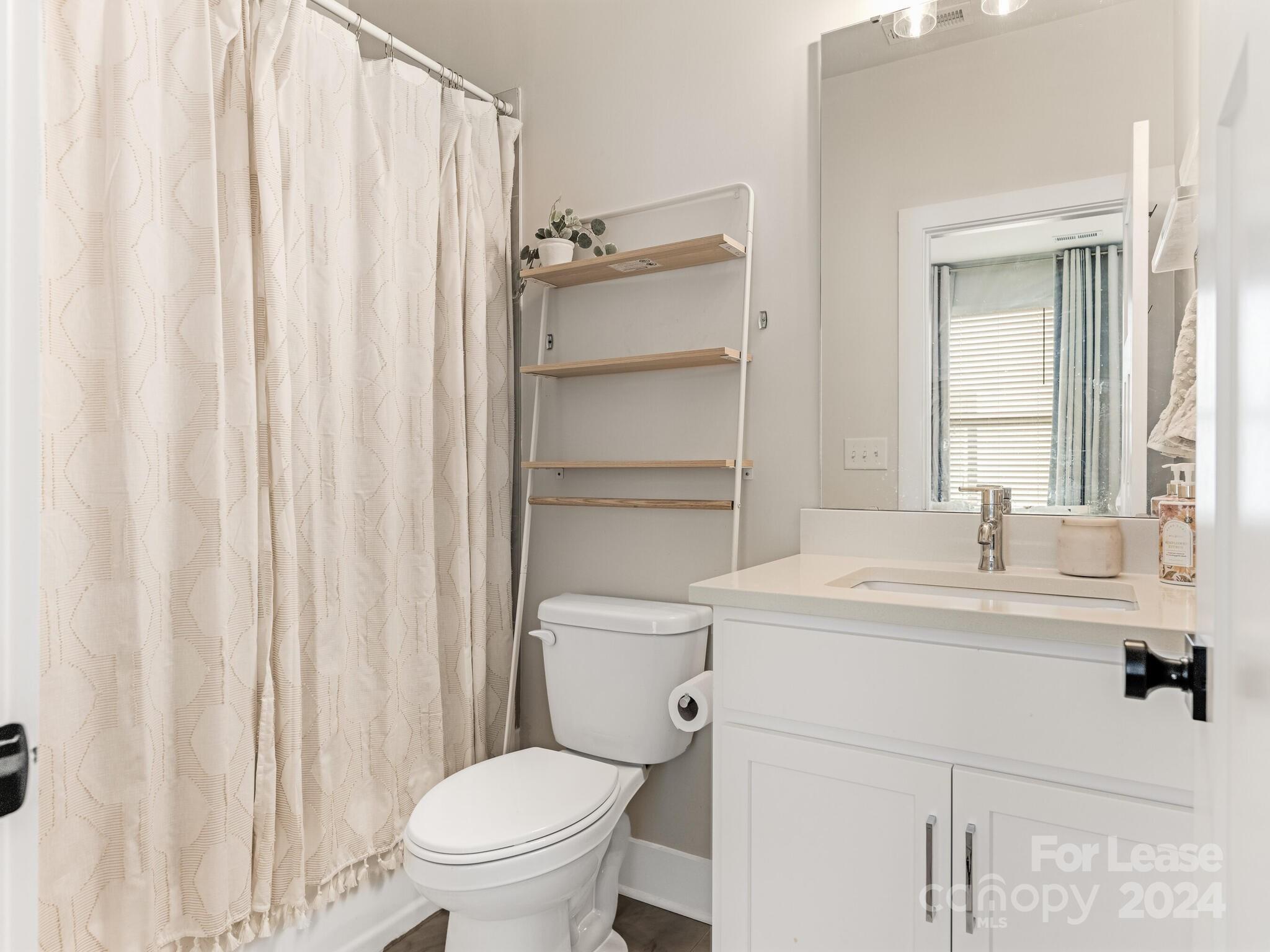 5112 York Park Lane Unit: 18