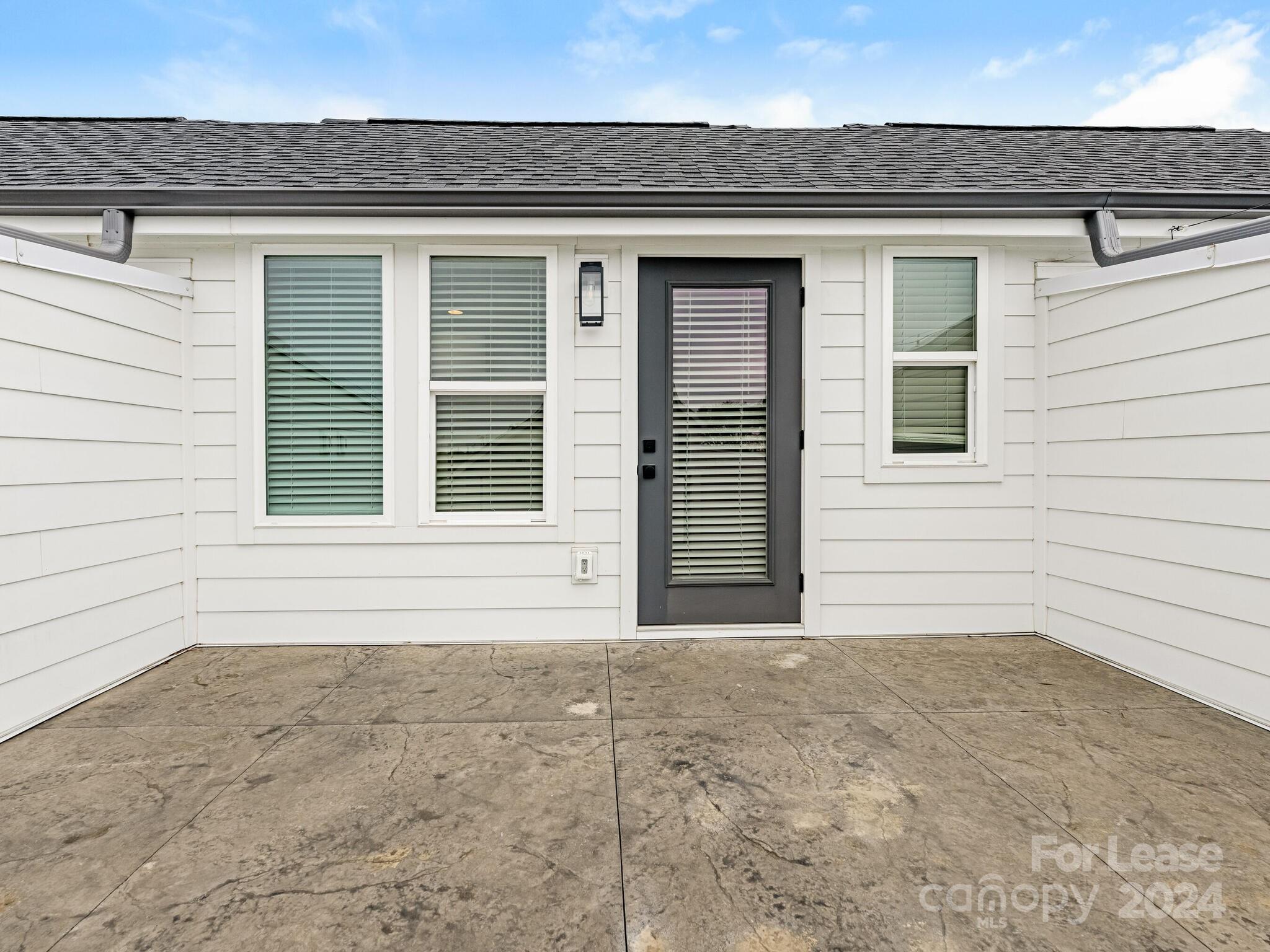 5112 York Park Lane Unit: 18