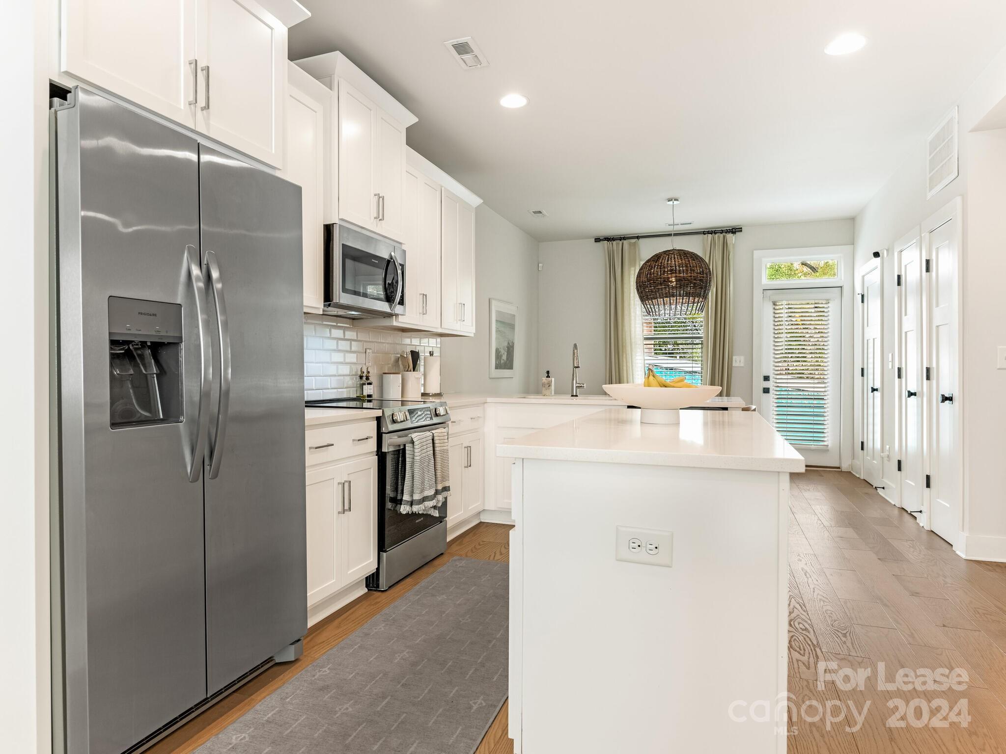 5112 York Park Lane Unit: 18