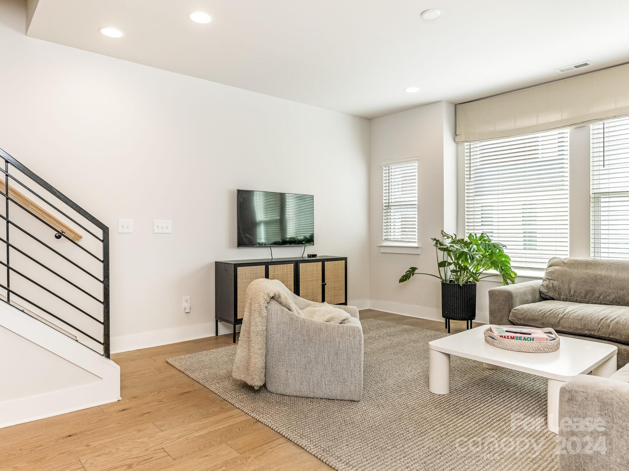 5112 York Park Lane Unit: 18