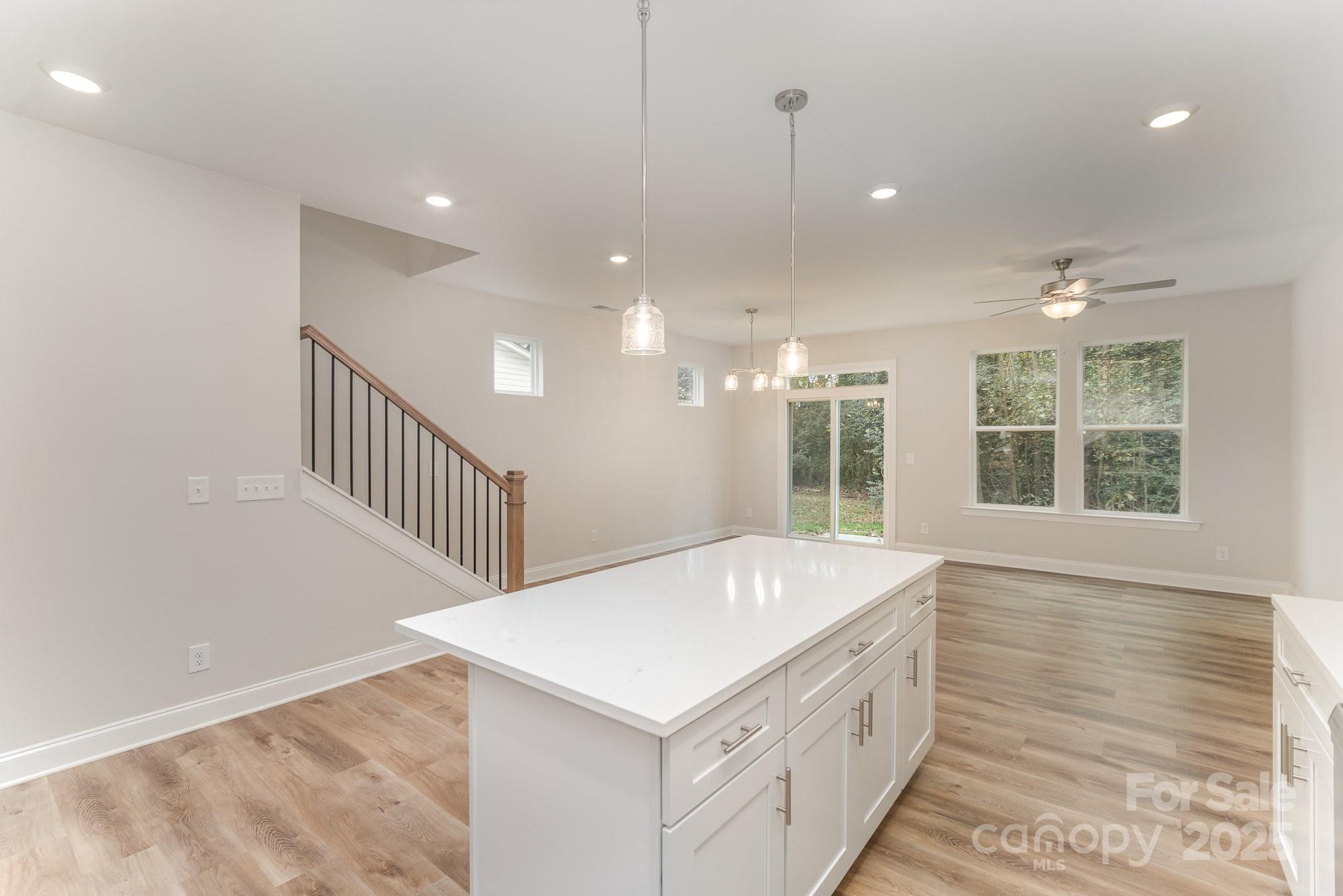 2817 New Pineola Road Unit: 6A