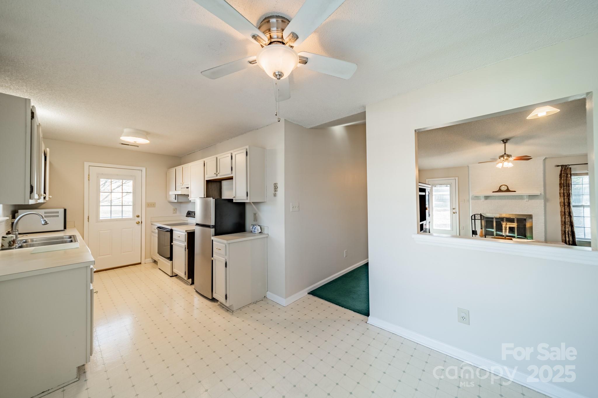 1609 English Knoll Drive