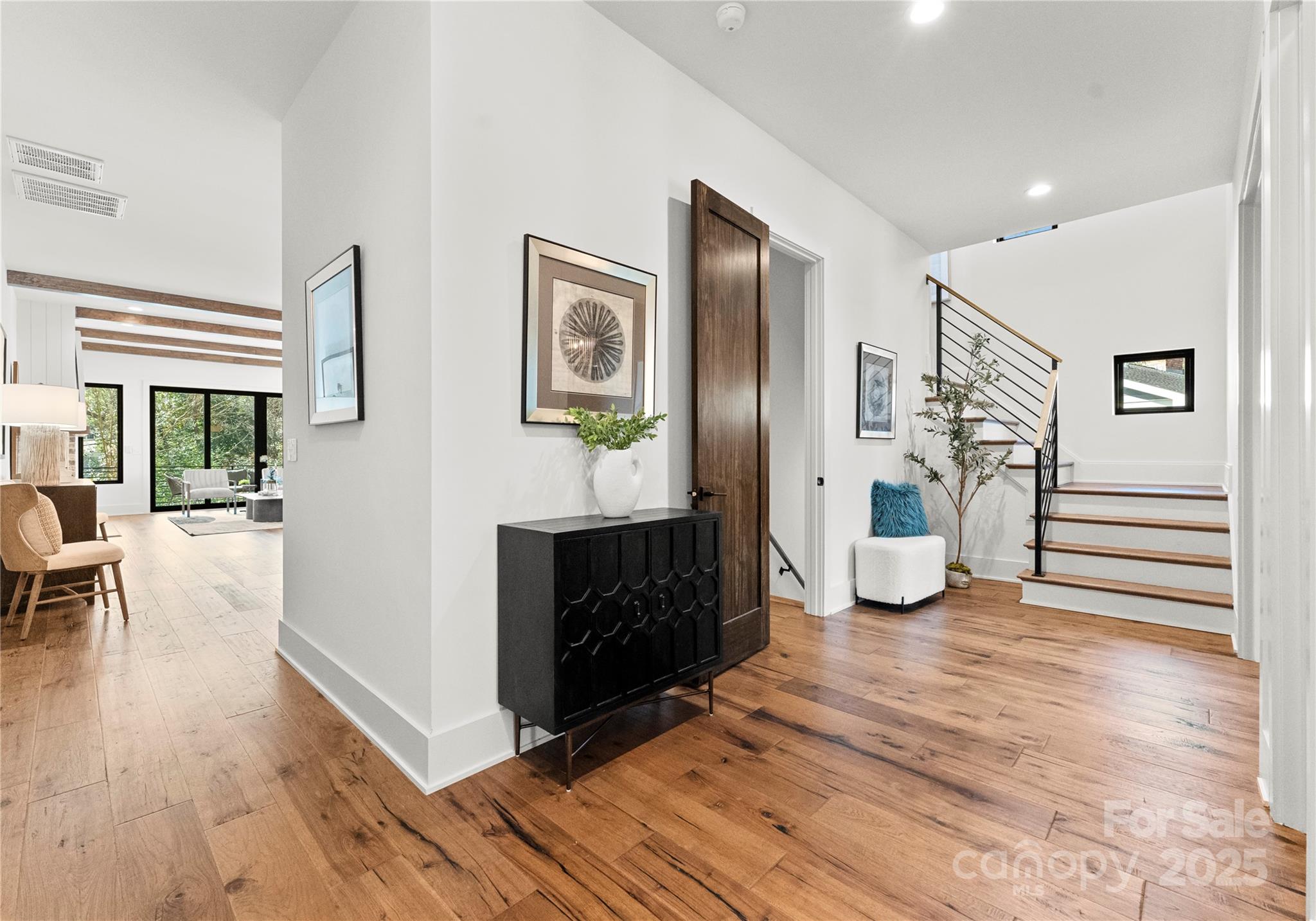 5520 Chedworth Drive