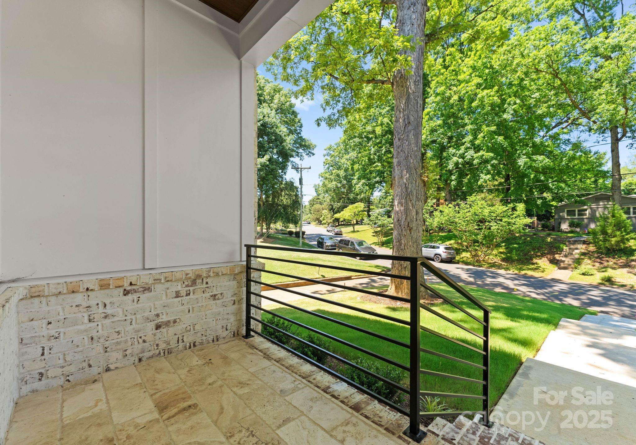 5520 Chedworth Drive