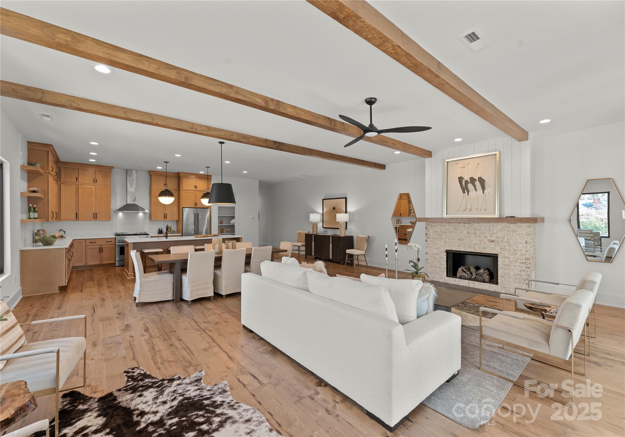 5520 Chedworth Drive